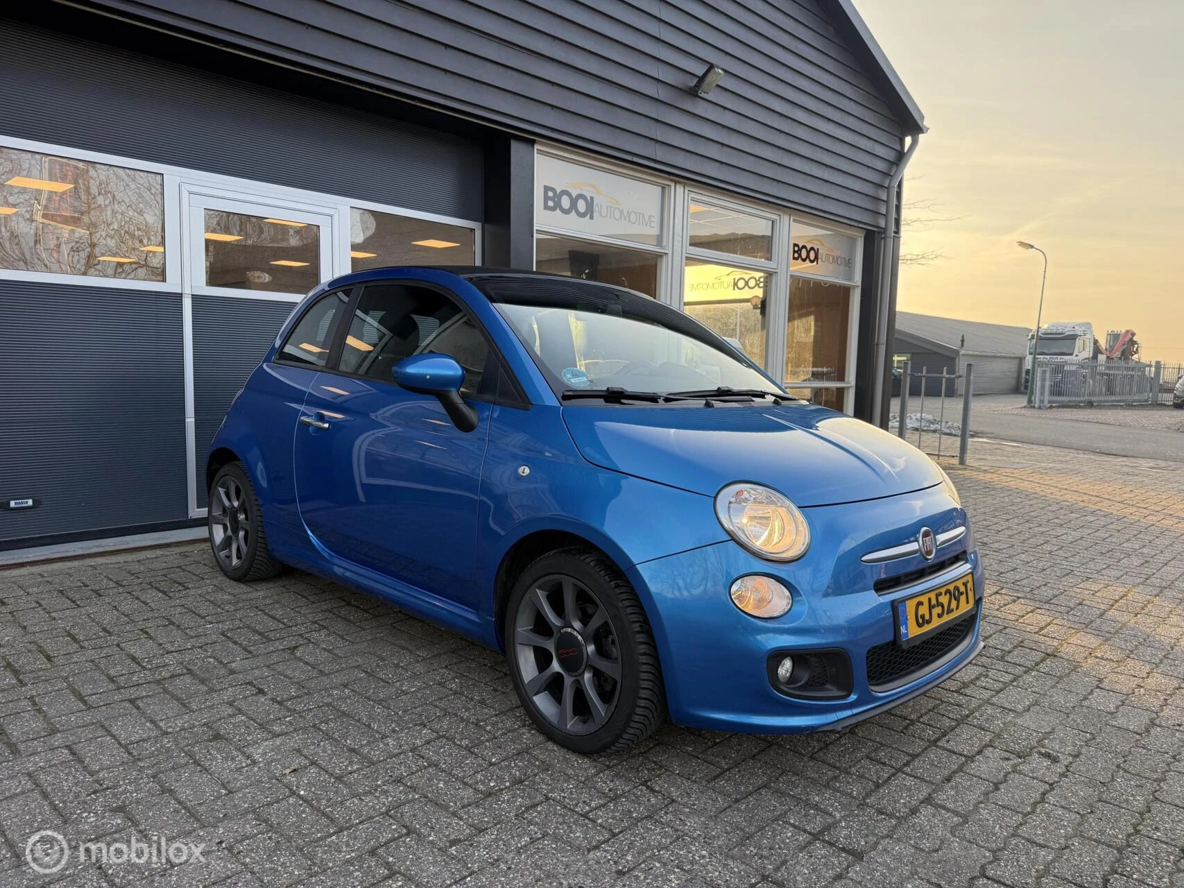Hoofdafbeelding Fiat 500