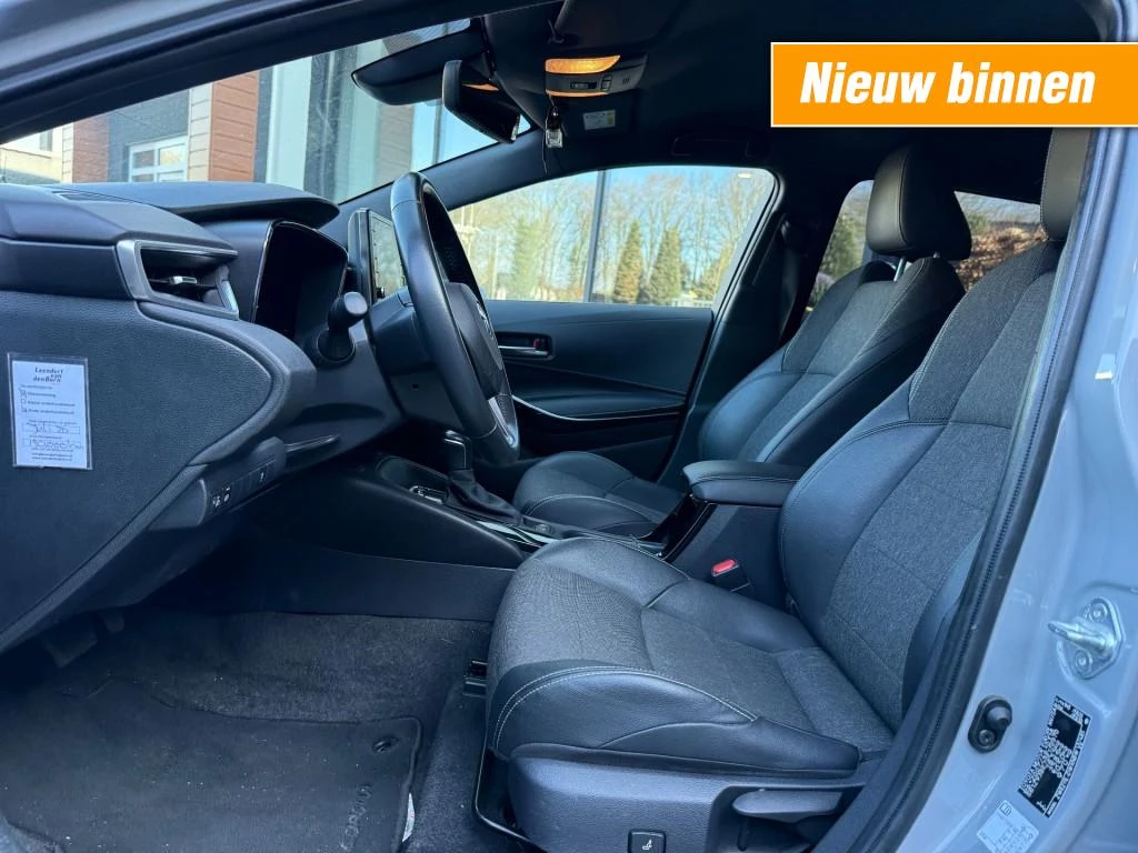 Hoofdafbeelding Toyota Corolla