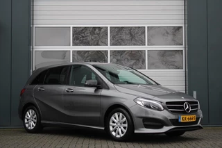 Mercedes-Benz B-klasse 180 Ambition Automaat Clima/Cruise/PDCv+a/Navi/Bluetooth/LED/Sportstoelen/16"LM/Trekhaak/Dealer/APK:02-2027