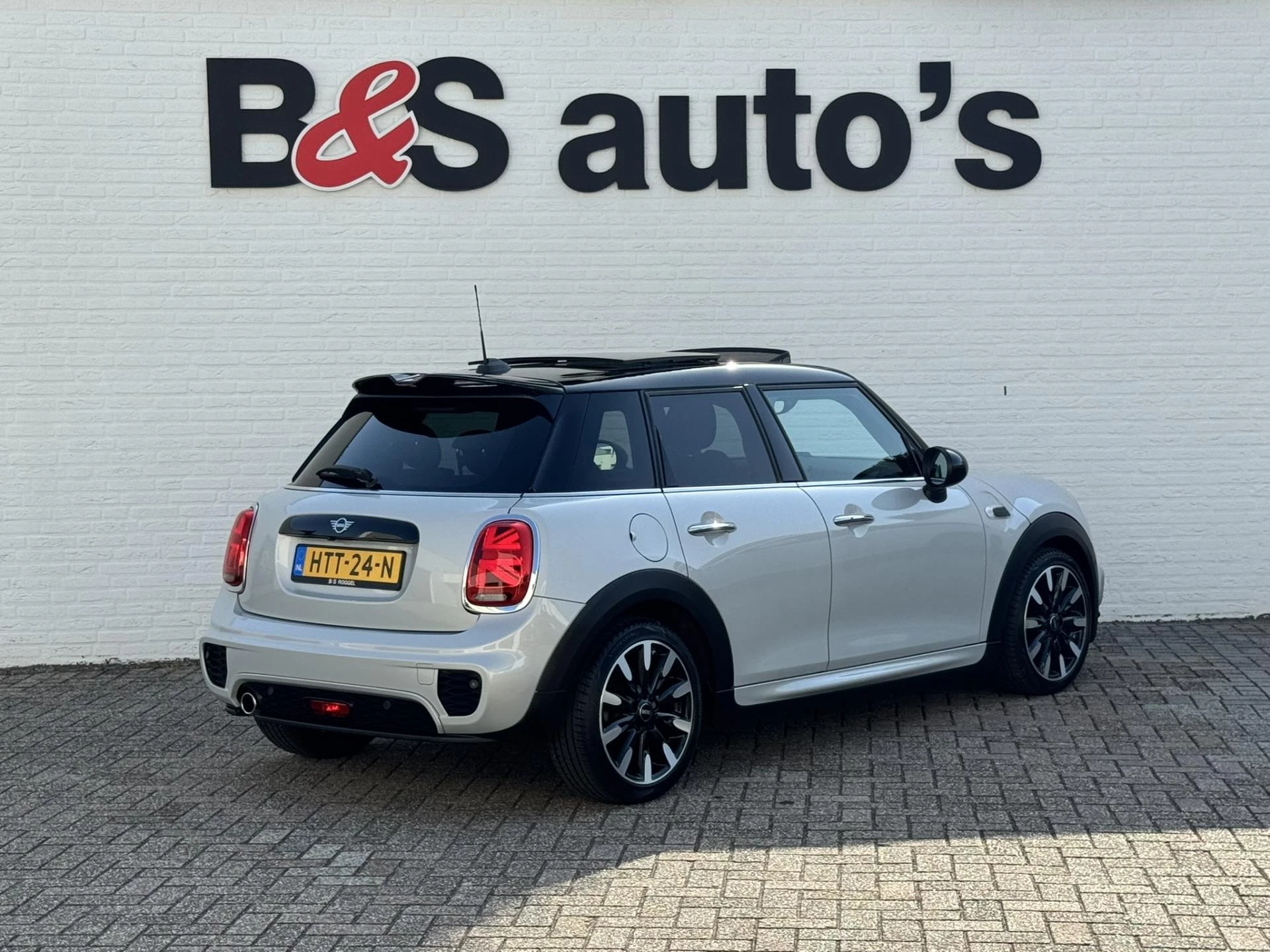 Hoofdafbeelding MINI Cooper