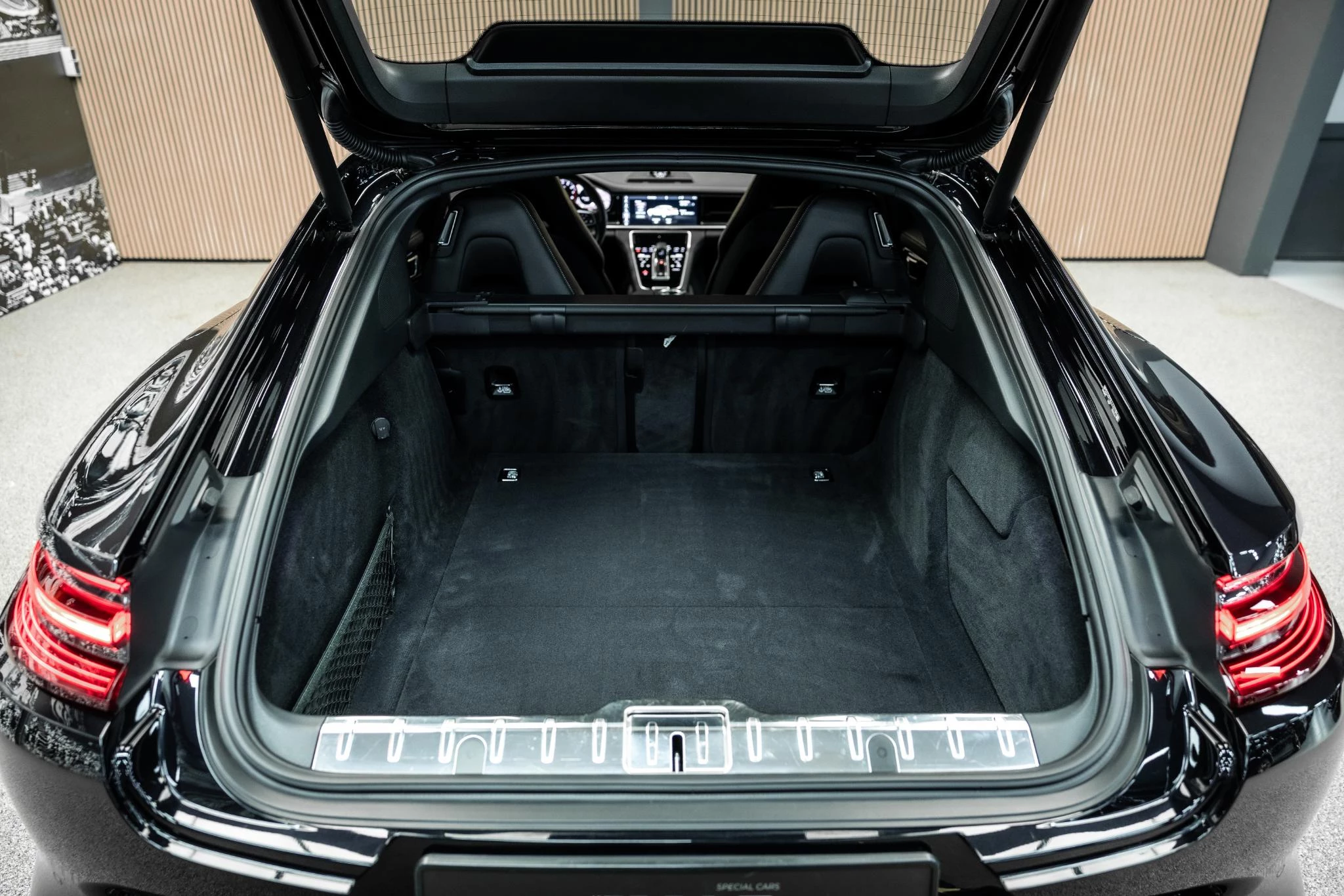 Hoofdafbeelding Porsche Panamera