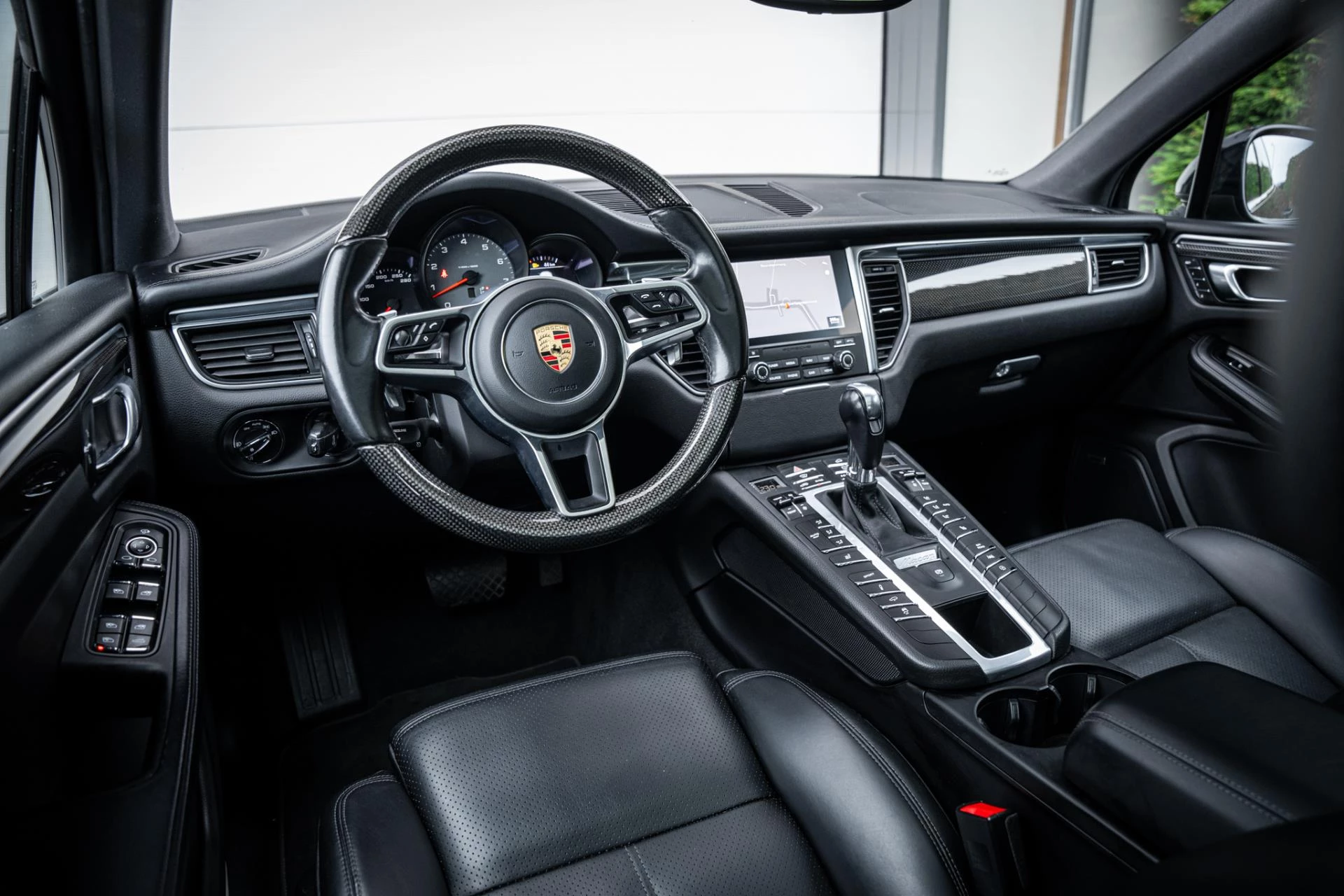 Hoofdafbeelding Porsche Macan