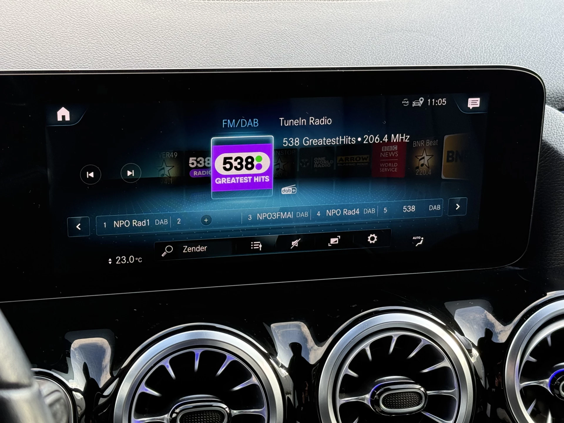 Hoofdafbeelding Mercedes-Benz EQA