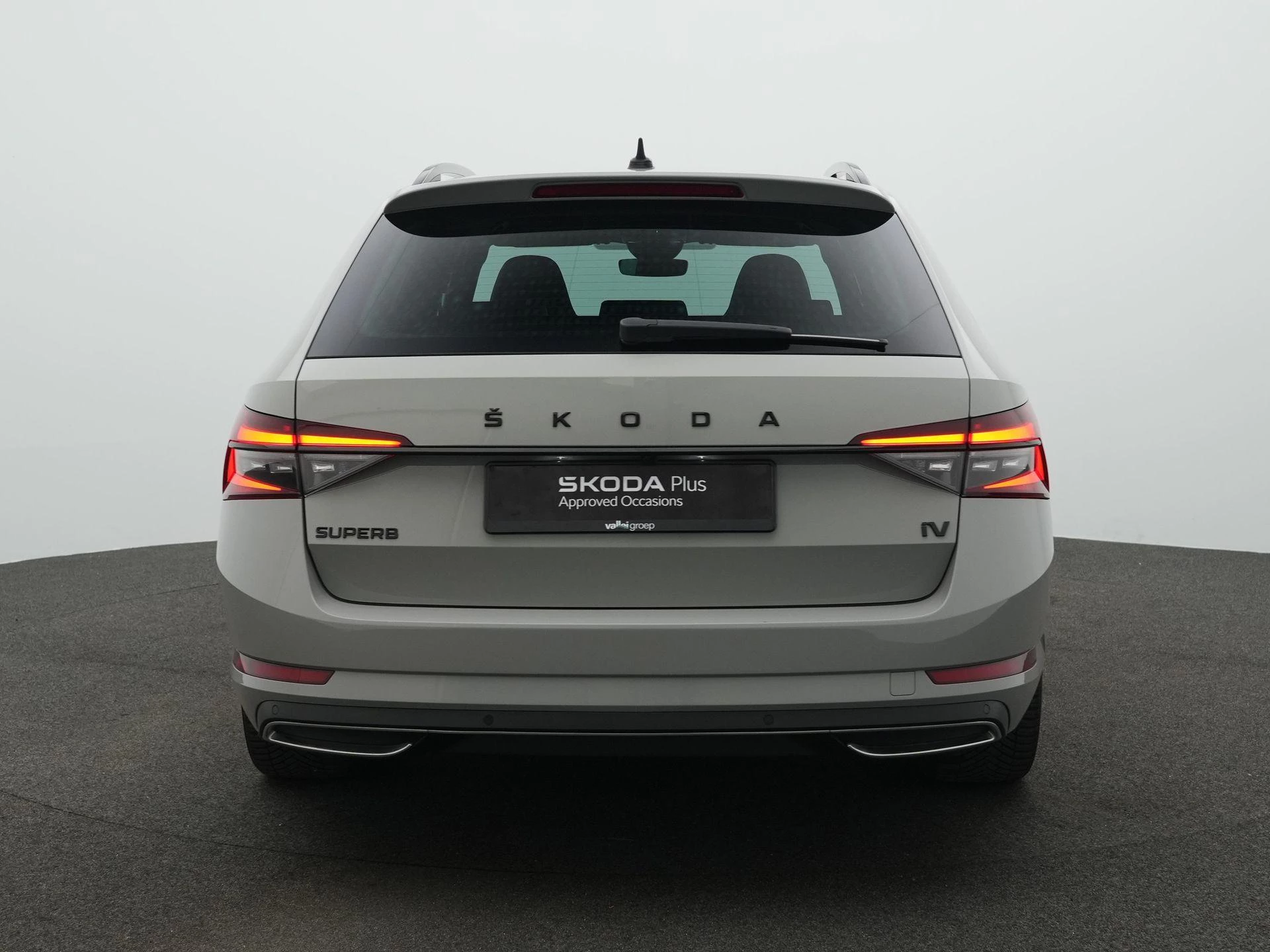 Hoofdafbeelding Škoda Superb