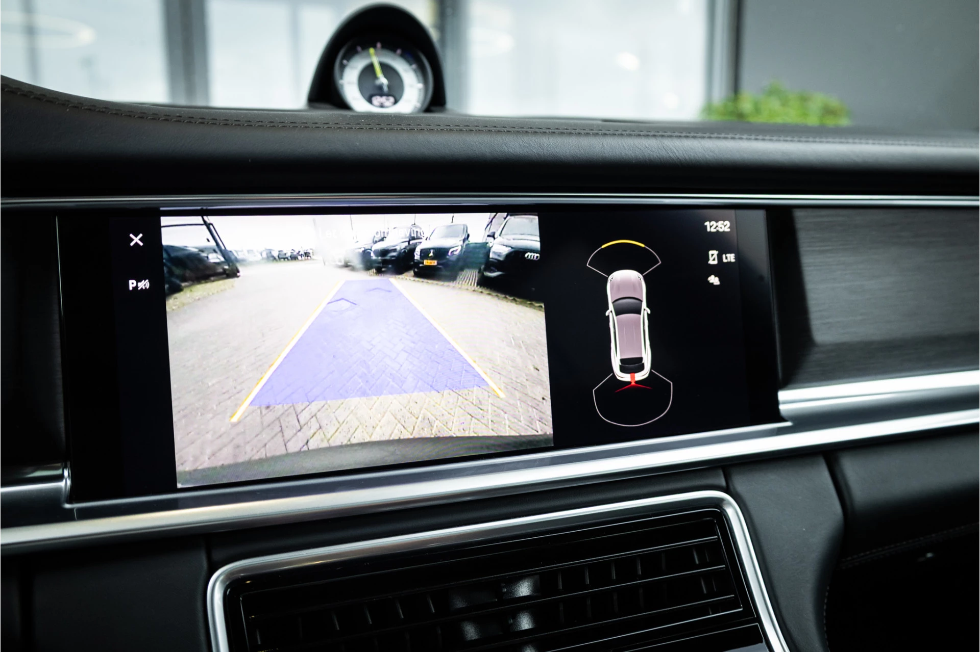 Hoofdafbeelding Porsche Panamera