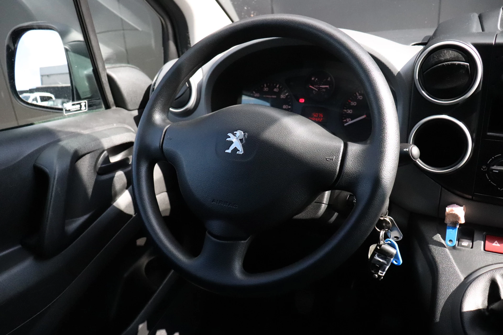 Hoofdafbeelding Peugeot Partner