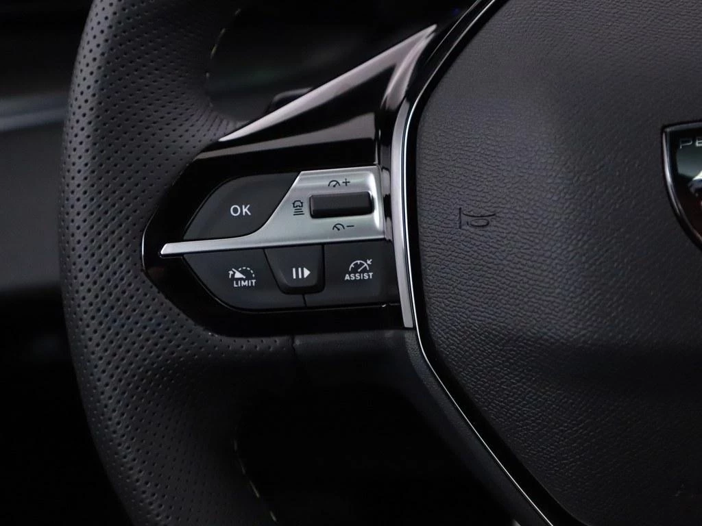 Hoofdafbeelding Peugeot 408