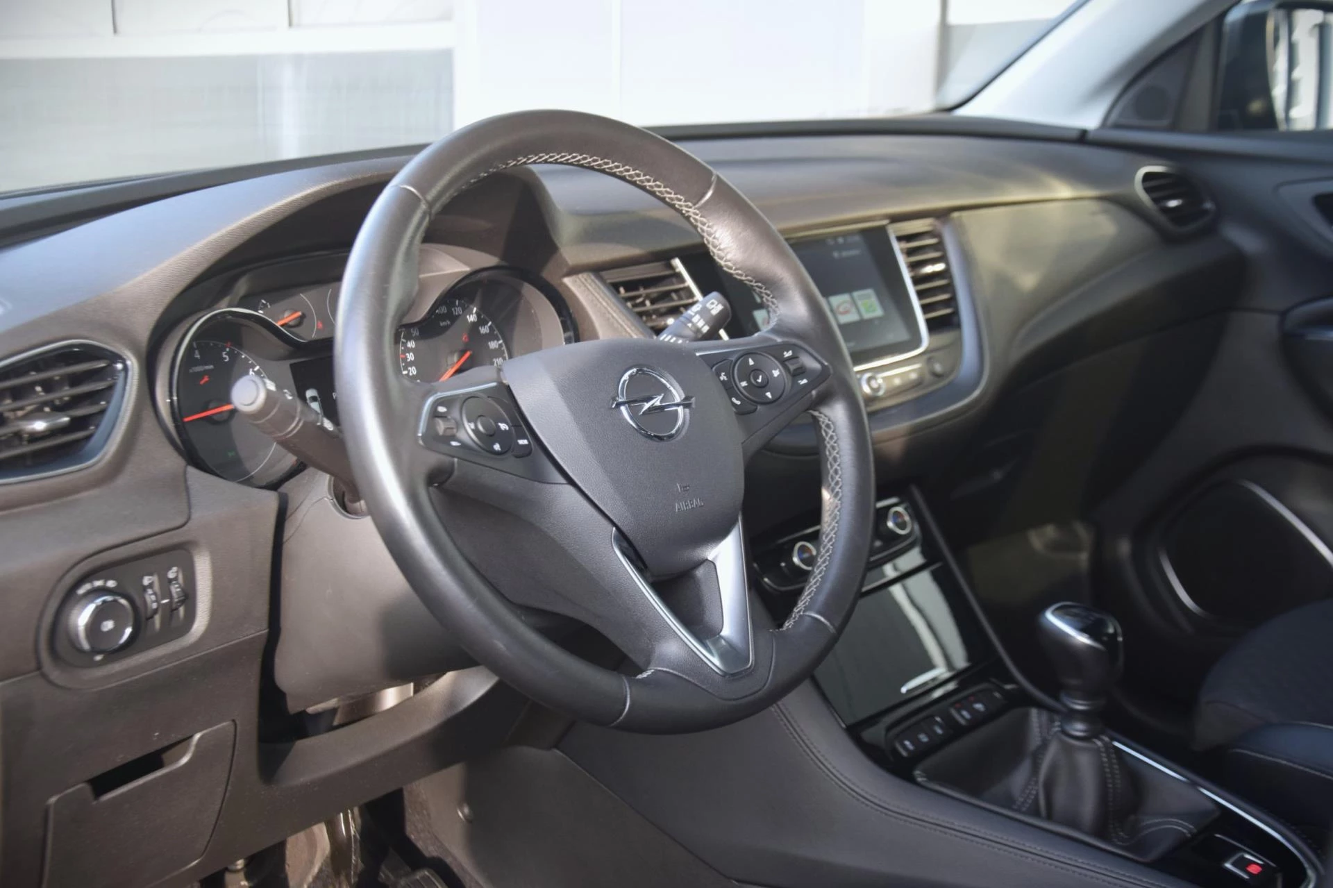 Hoofdafbeelding Opel Grandland X