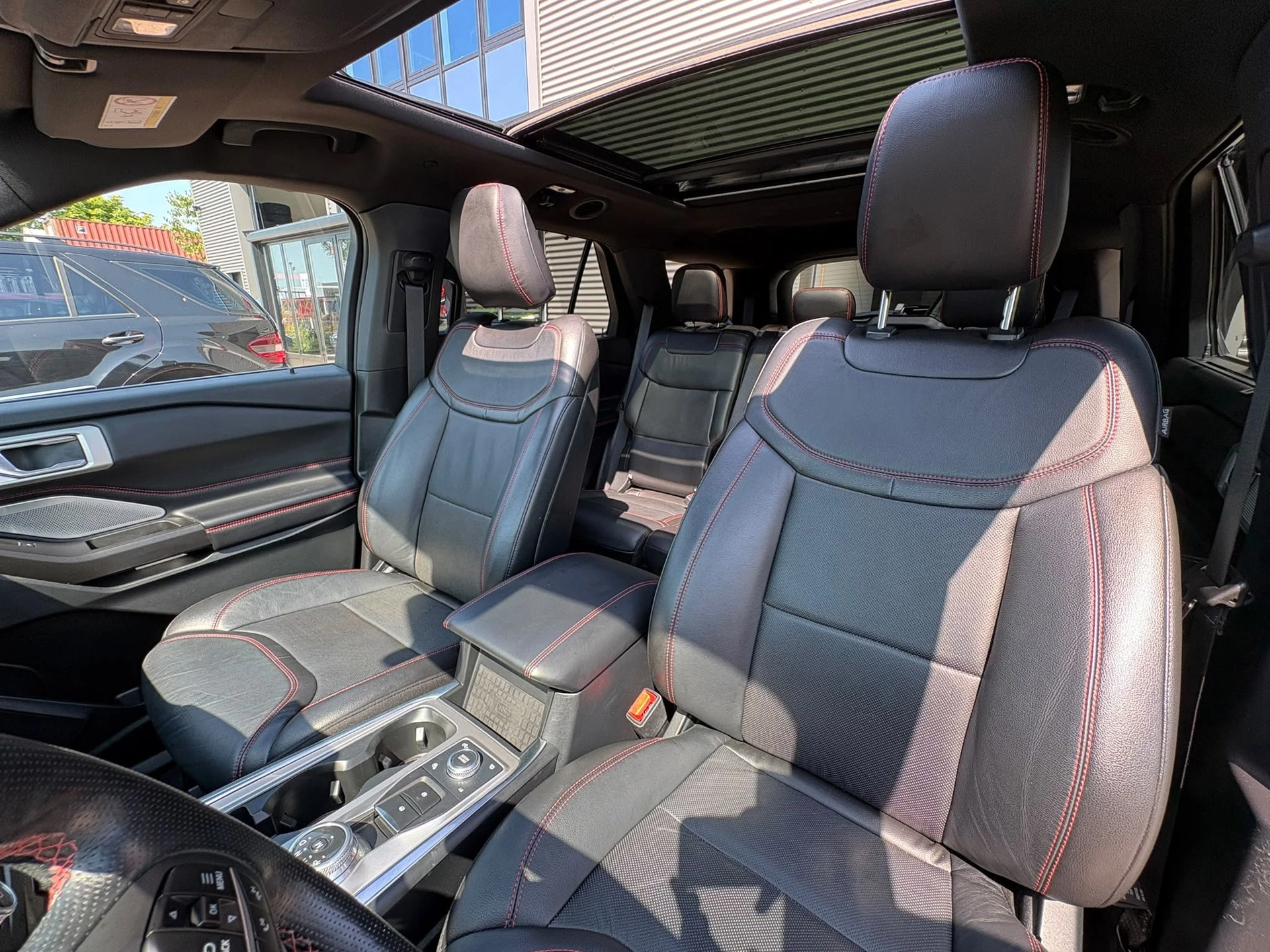 Hoofdafbeelding Ford Explorer