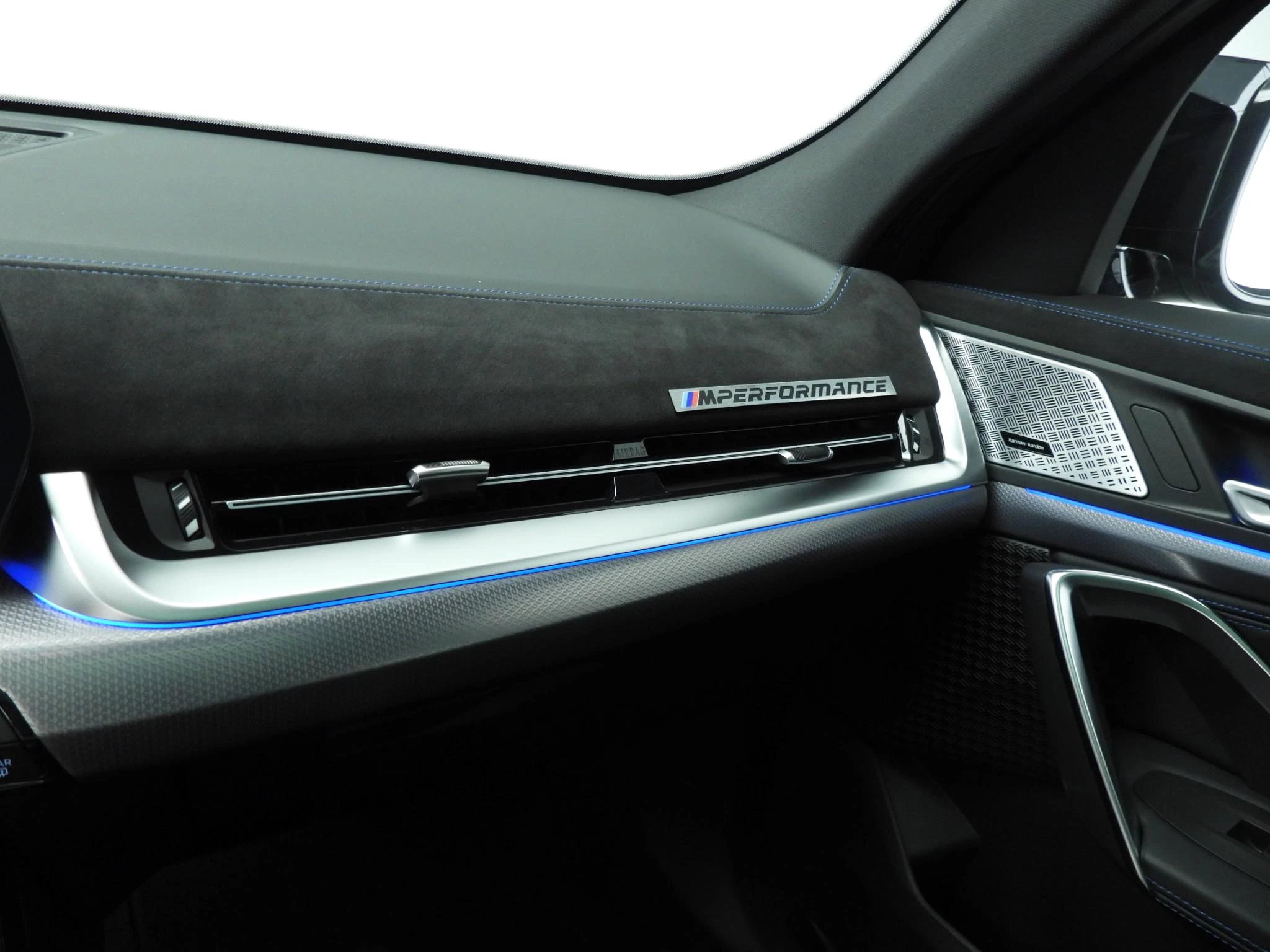 Hoofdafbeelding BMW iX2