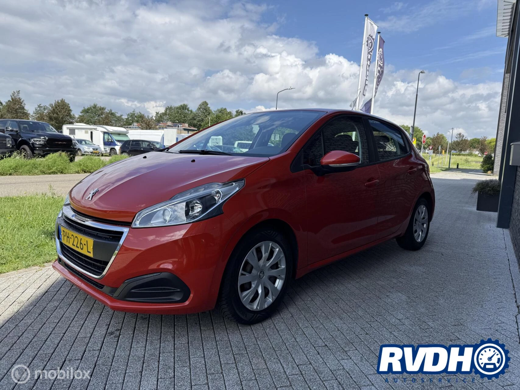 Hoofdafbeelding Peugeot 208