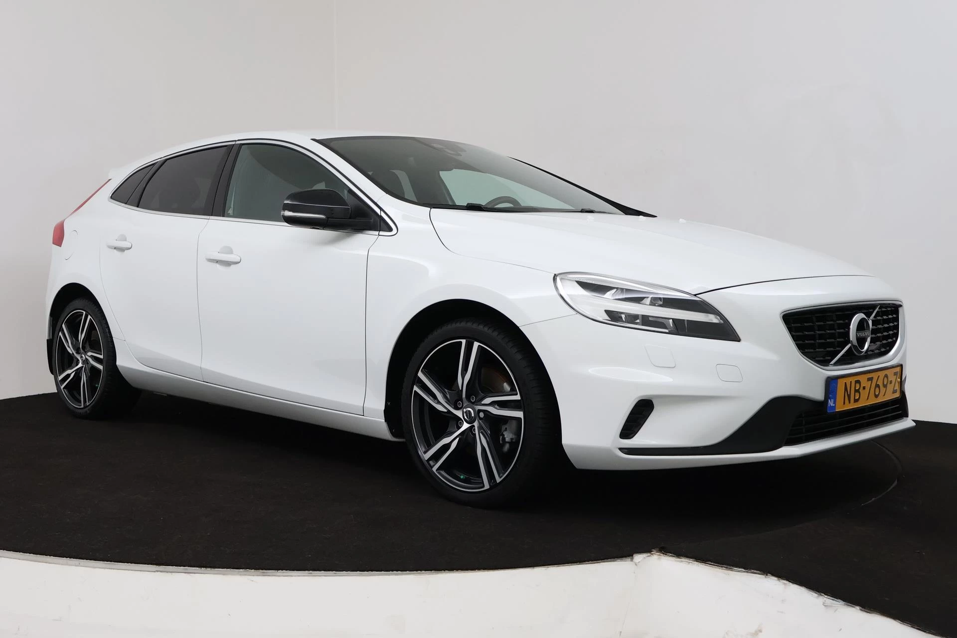 Hoofdafbeelding Volvo V40