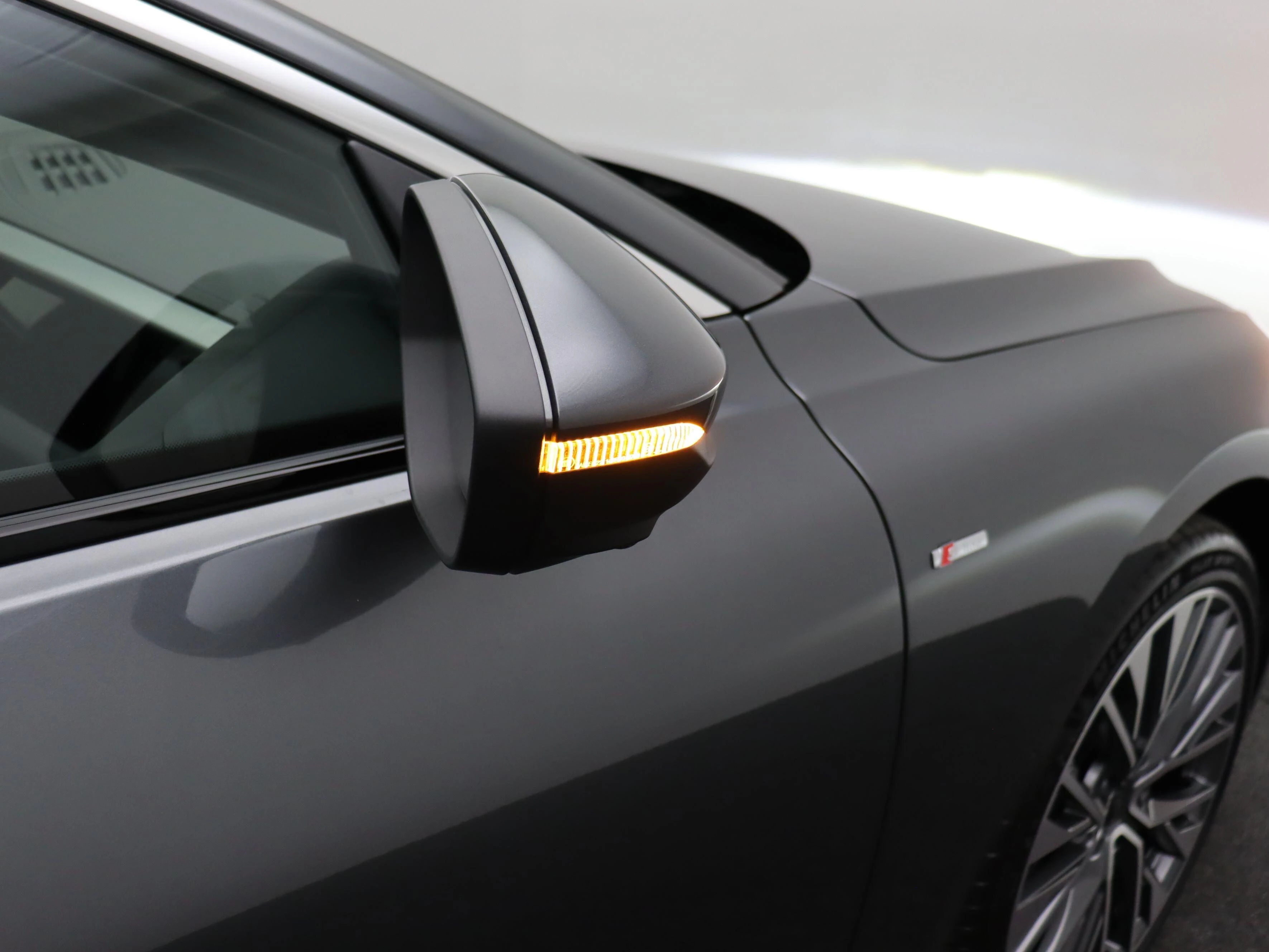 Hoofdafbeelding Audi A6 e-tron
