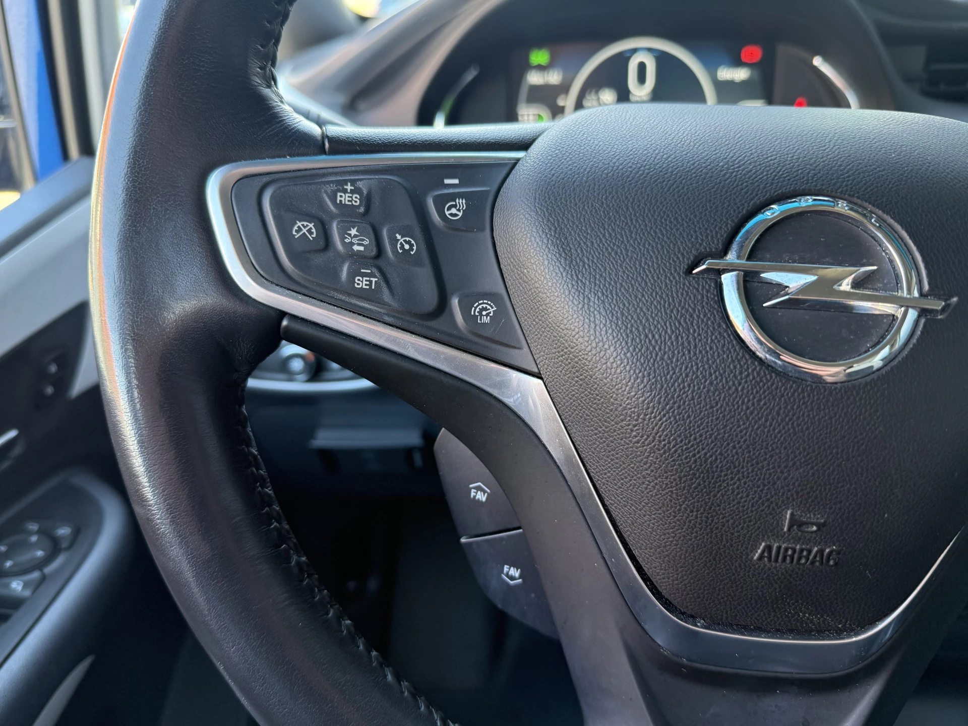 Hoofdafbeelding Opel Ampera-e