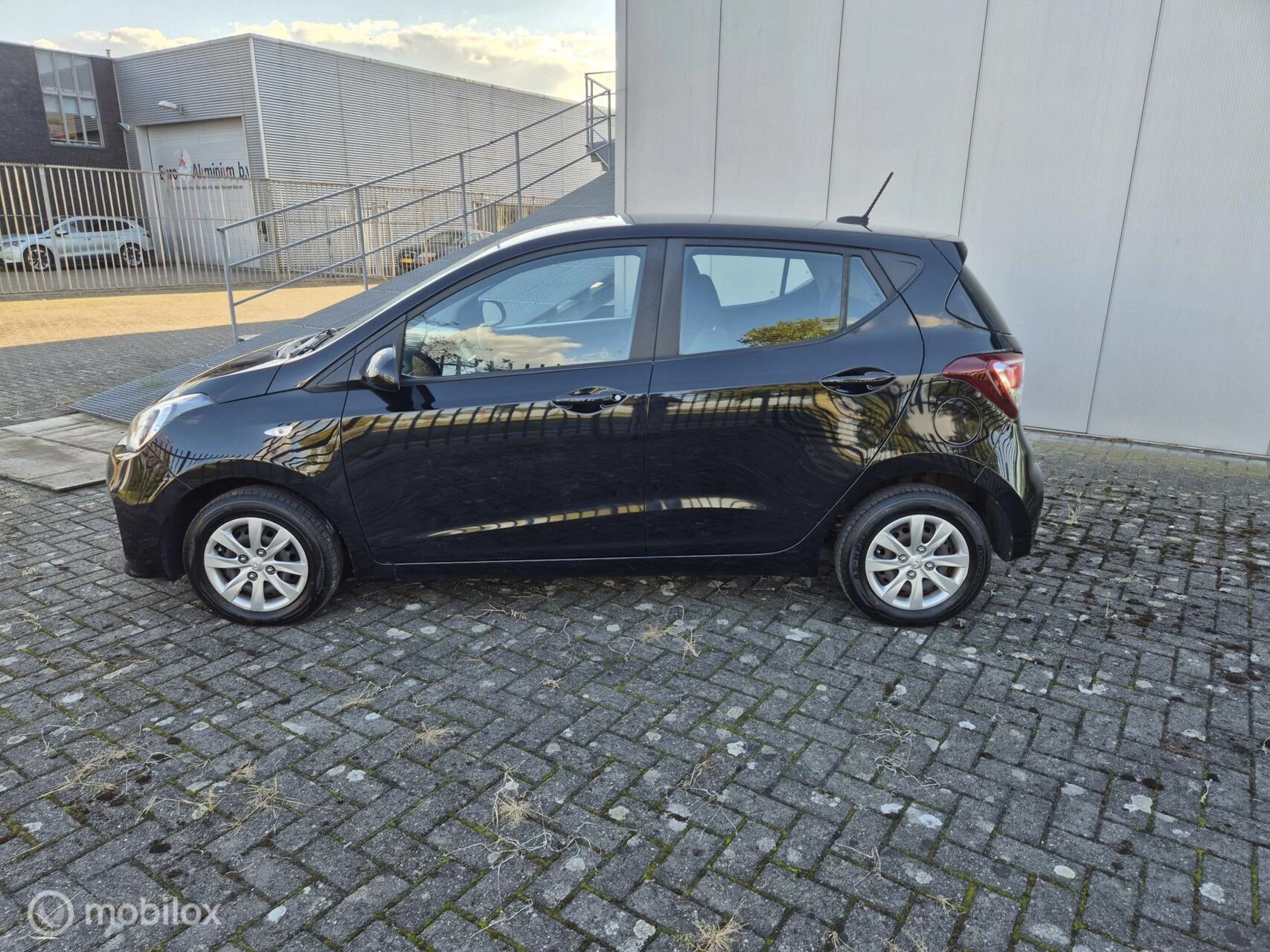 Hoofdafbeelding Hyundai i10