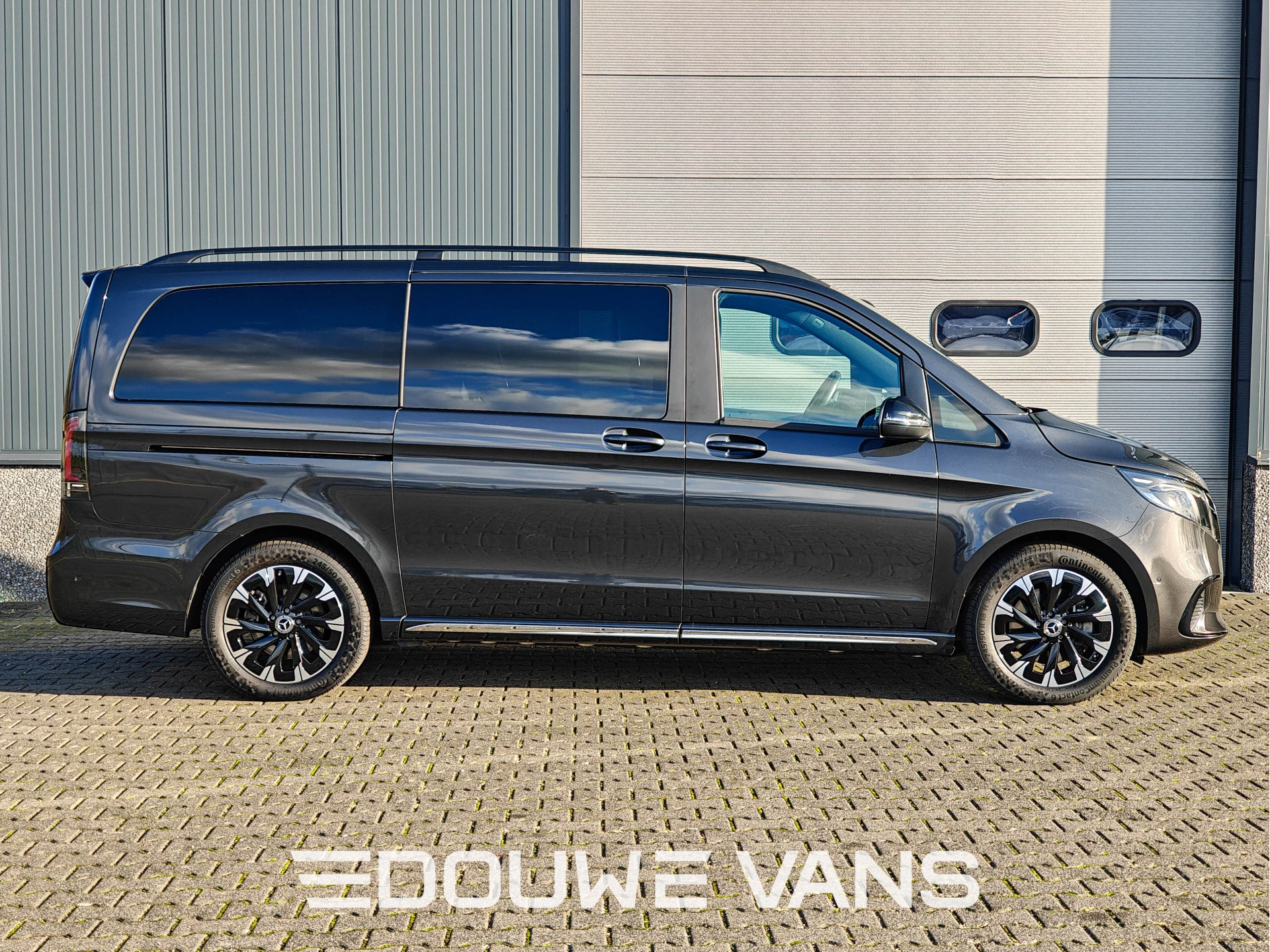 Hoofdafbeelding Mercedes-Benz EQV