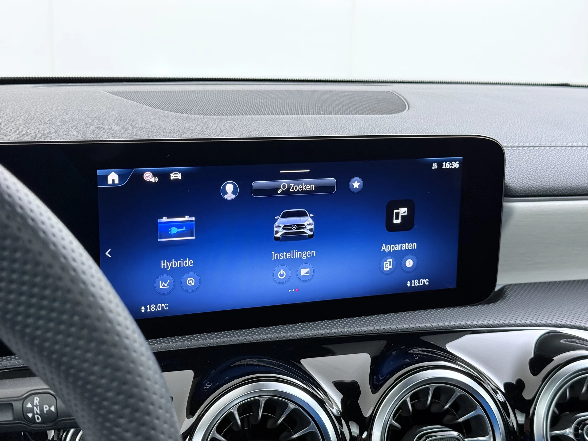 Hoofdafbeelding Mercedes-Benz CLA