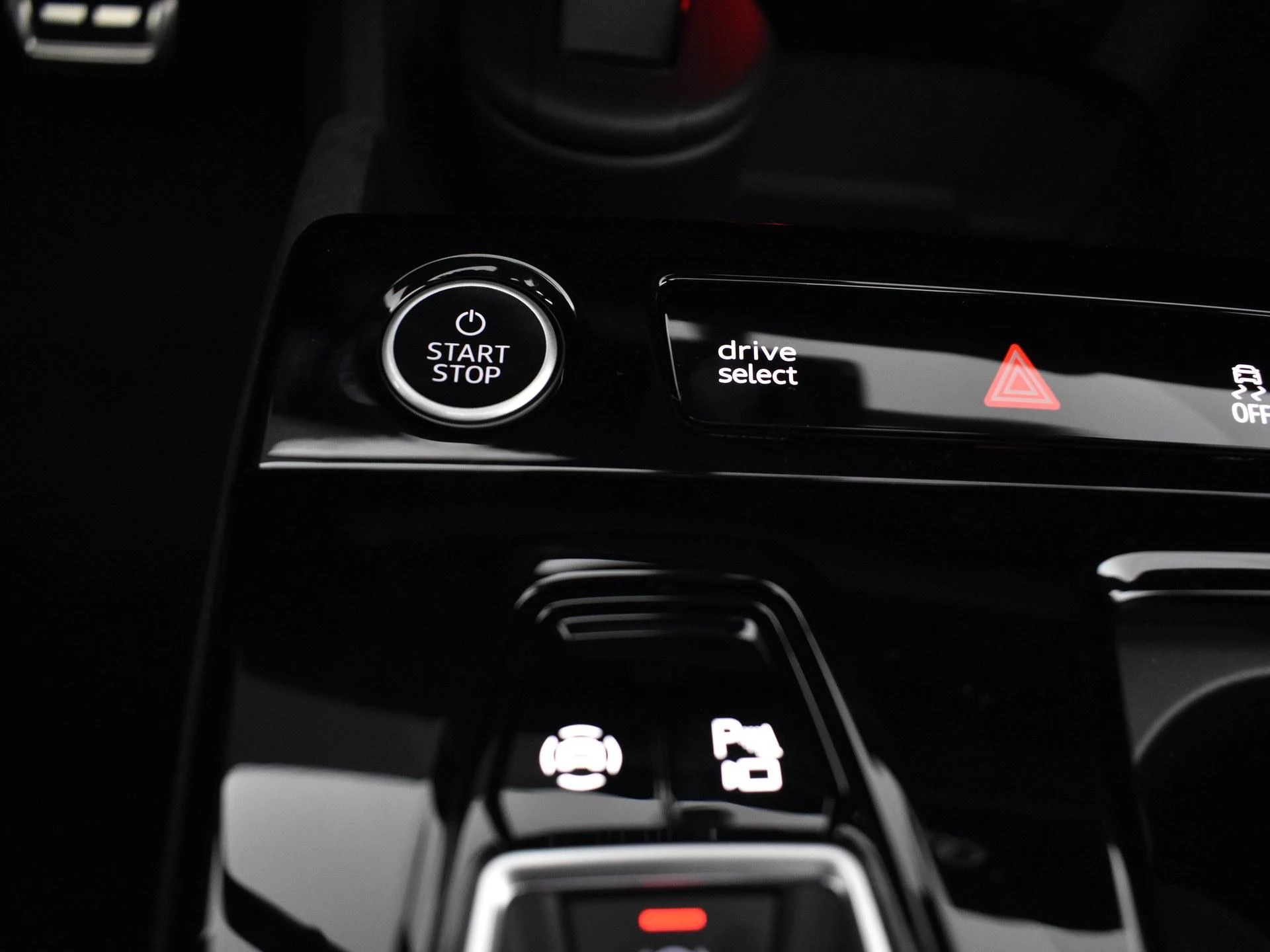 Hoofdafbeelding Audi Q6 e-tron