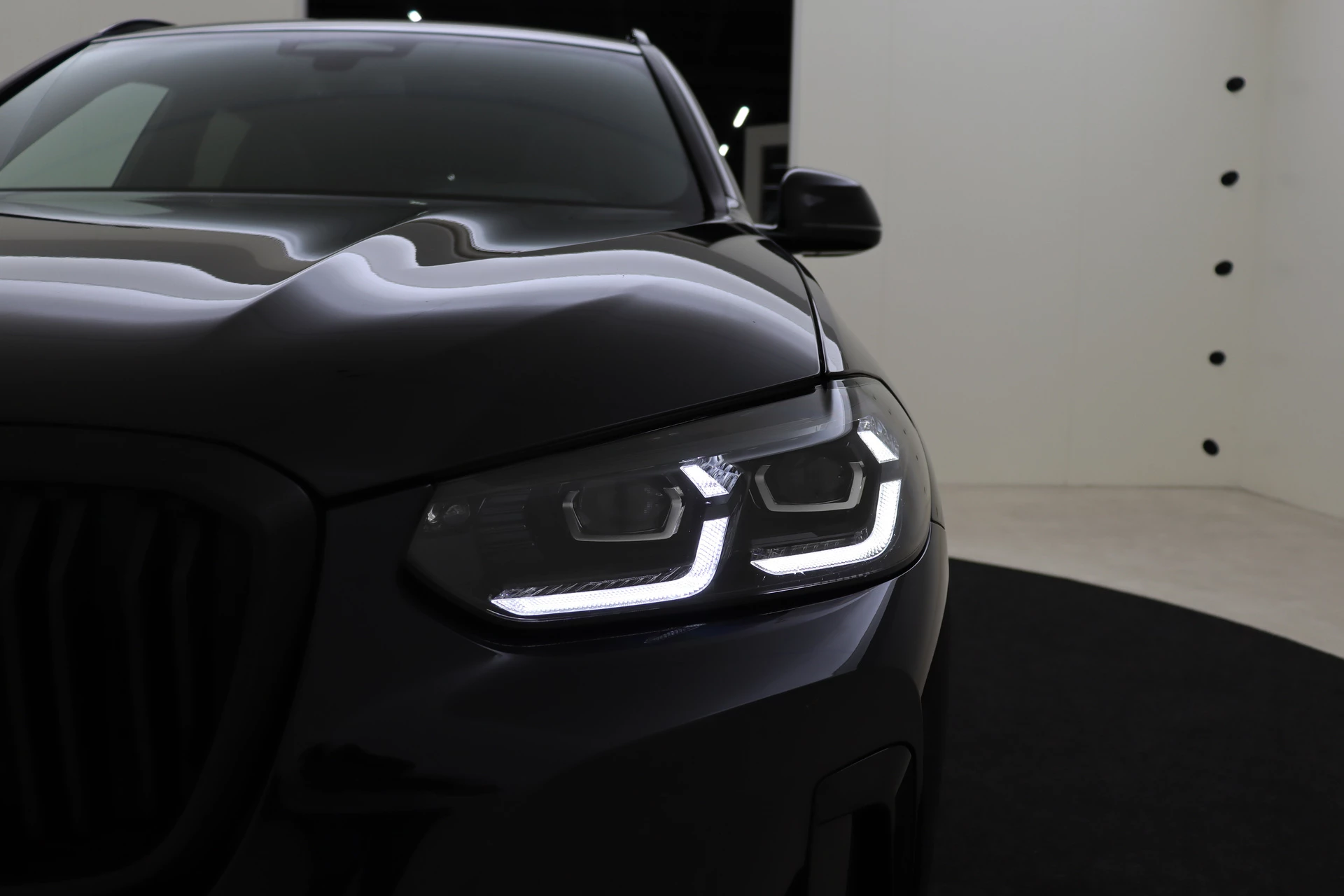 Hoofdafbeelding BMW iX3