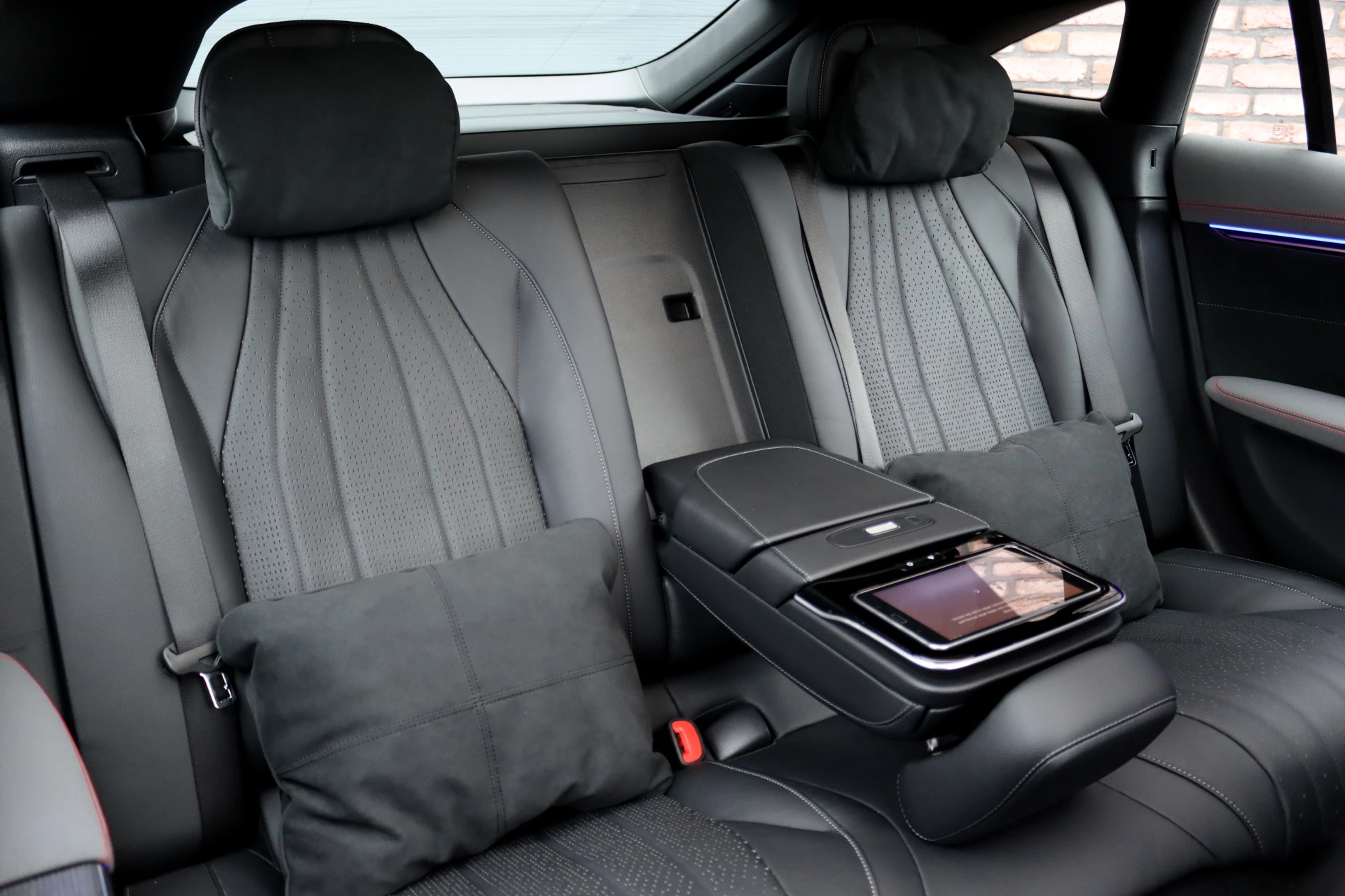 Hoofdafbeelding Mercedes-Benz EQS