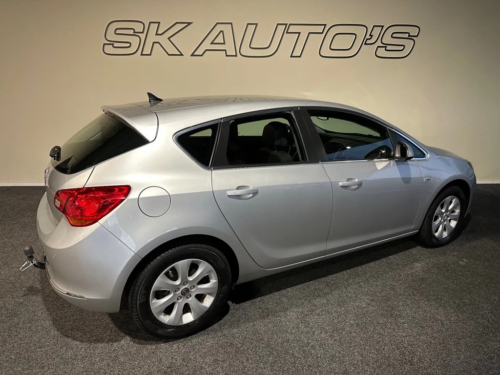 Hoofdafbeelding Opel Astra