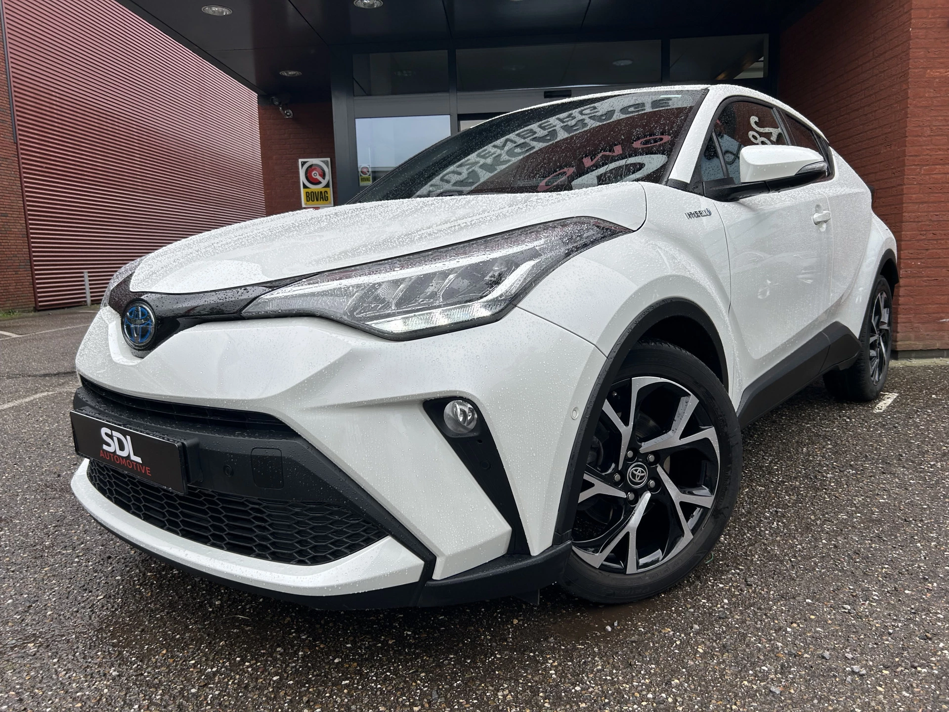 Hoofdafbeelding Toyota C-HR
