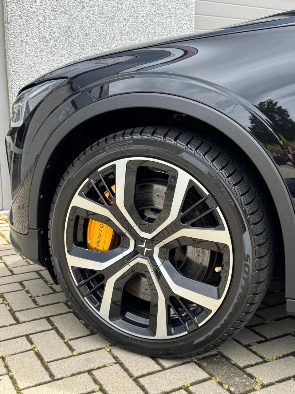 Hoofdafbeelding Polestar 2