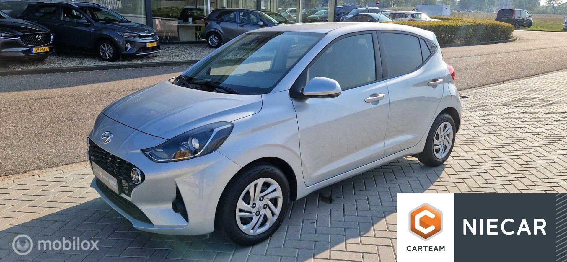 Hoofdafbeelding Hyundai i10