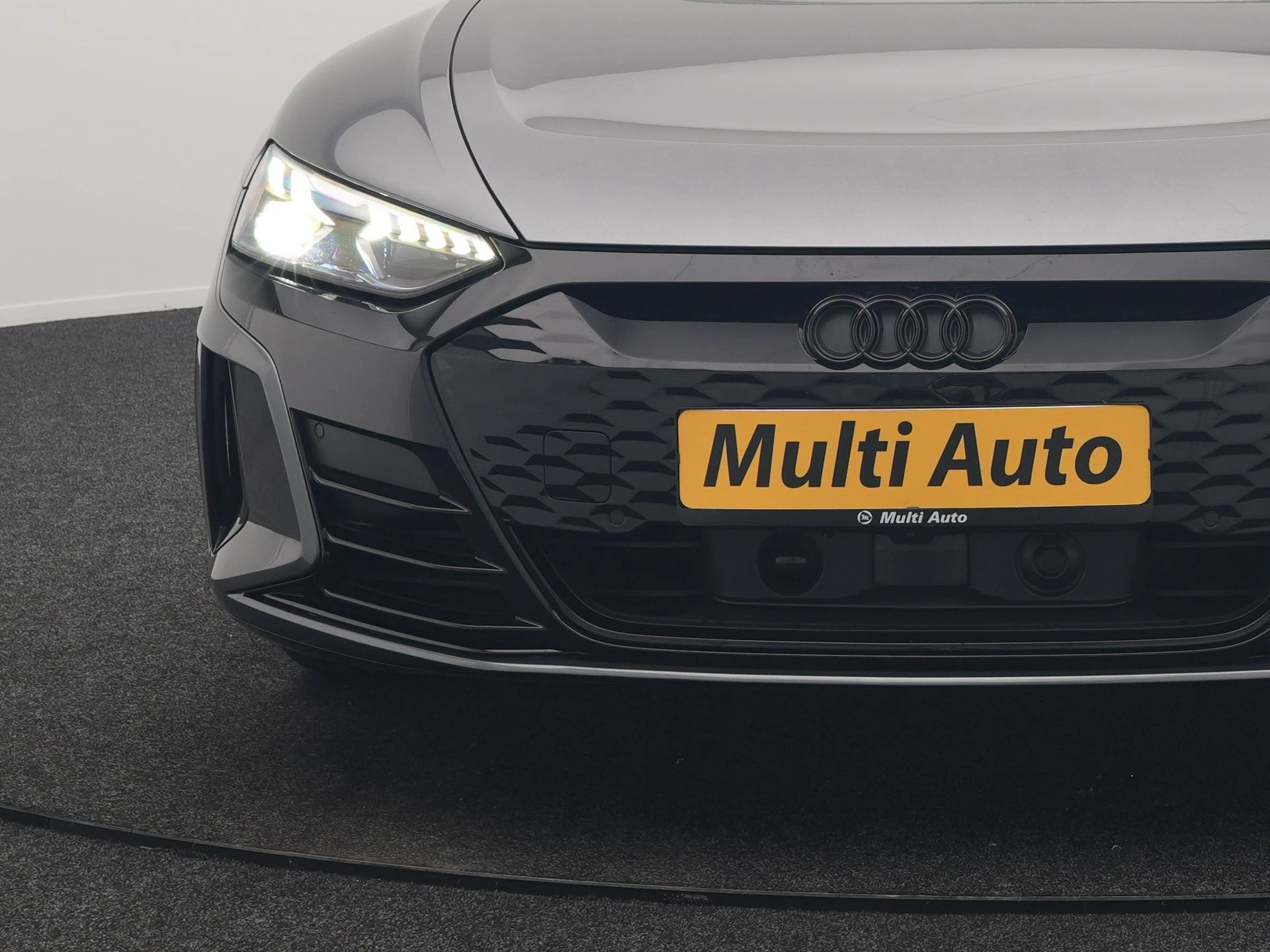 Hoofdafbeelding Audi e-tron GT