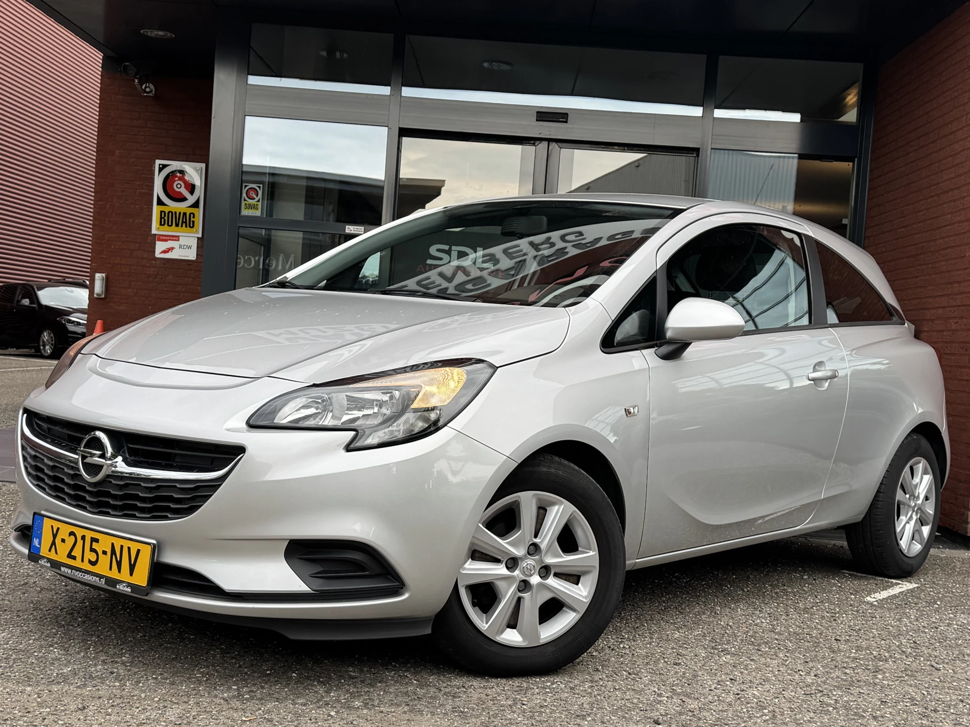 Hoofdafbeelding Opel Corsa