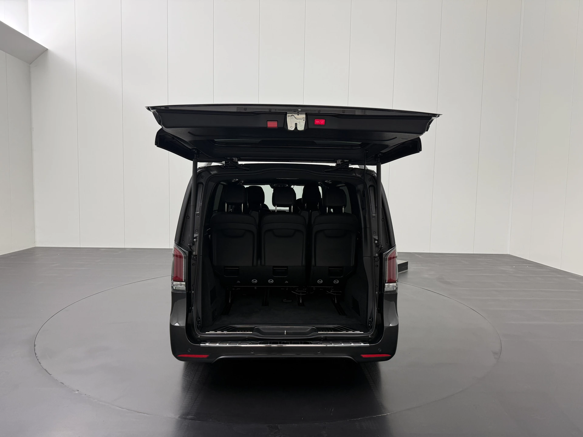 Hoofdafbeelding Mercedes-Benz EQV