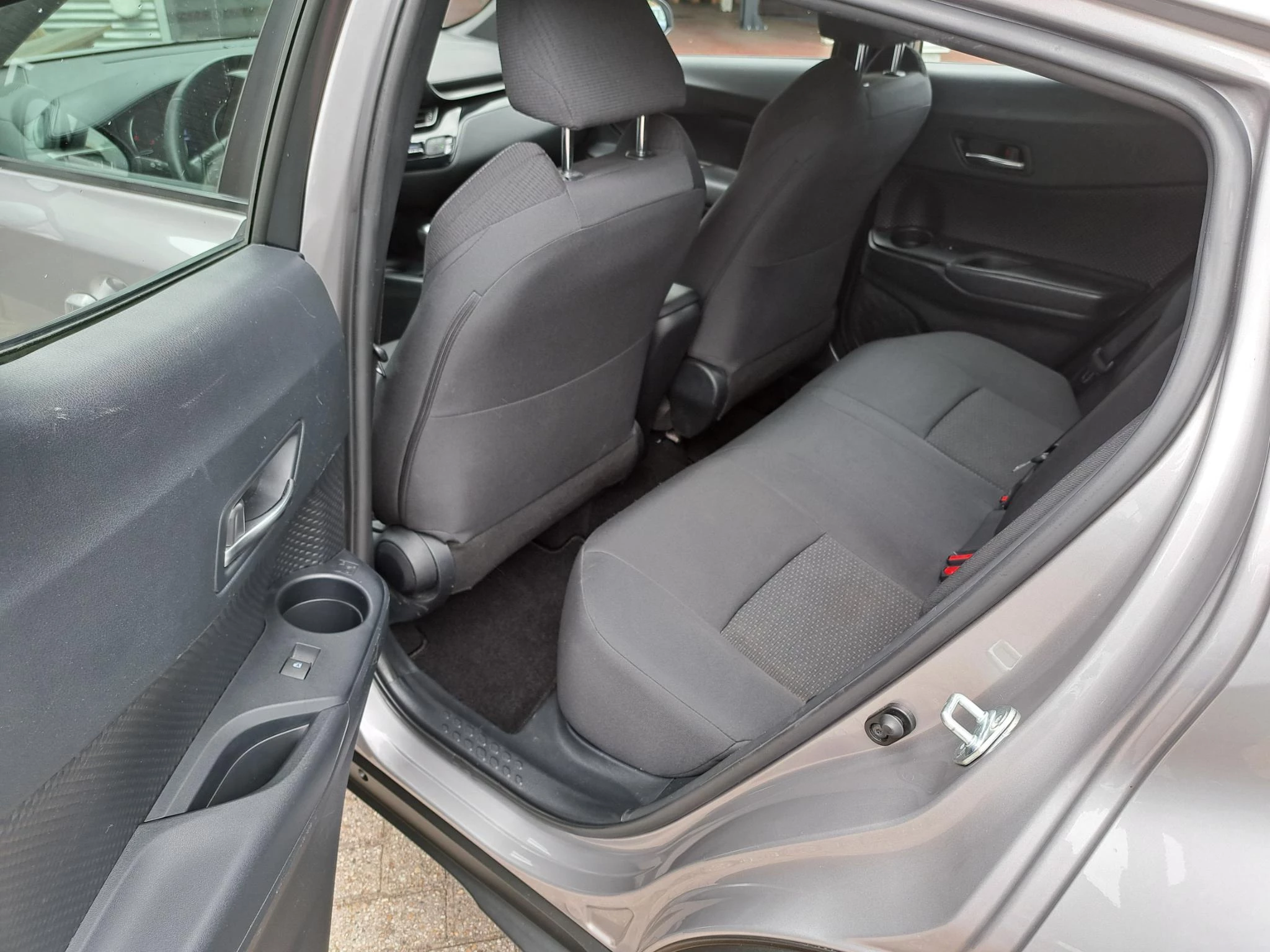 Hoofdafbeelding Toyota C-HR