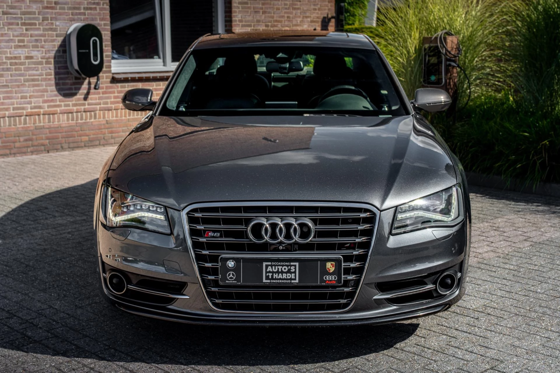 Hoofdafbeelding Audi S8