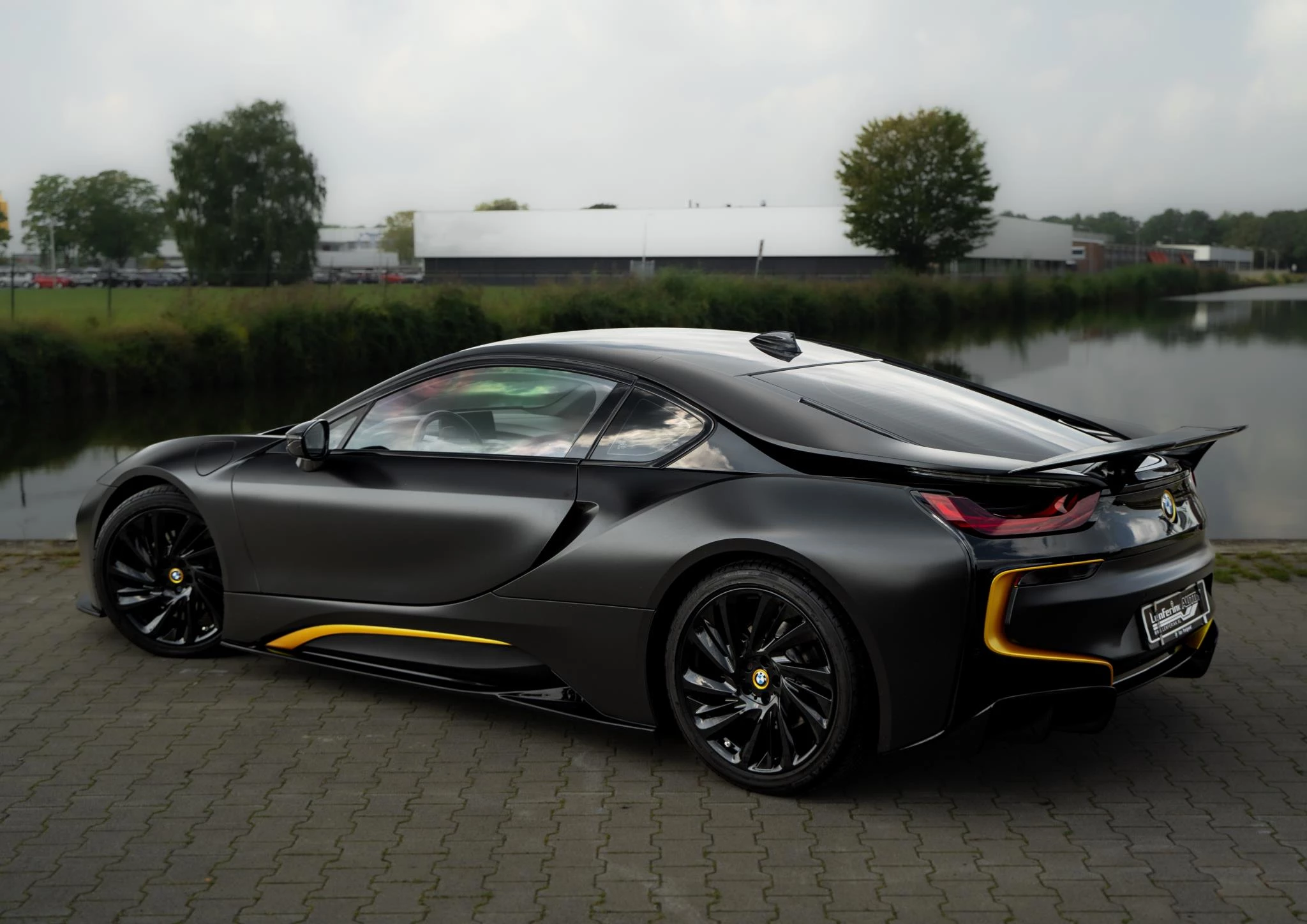 Hoofdafbeelding BMW i8