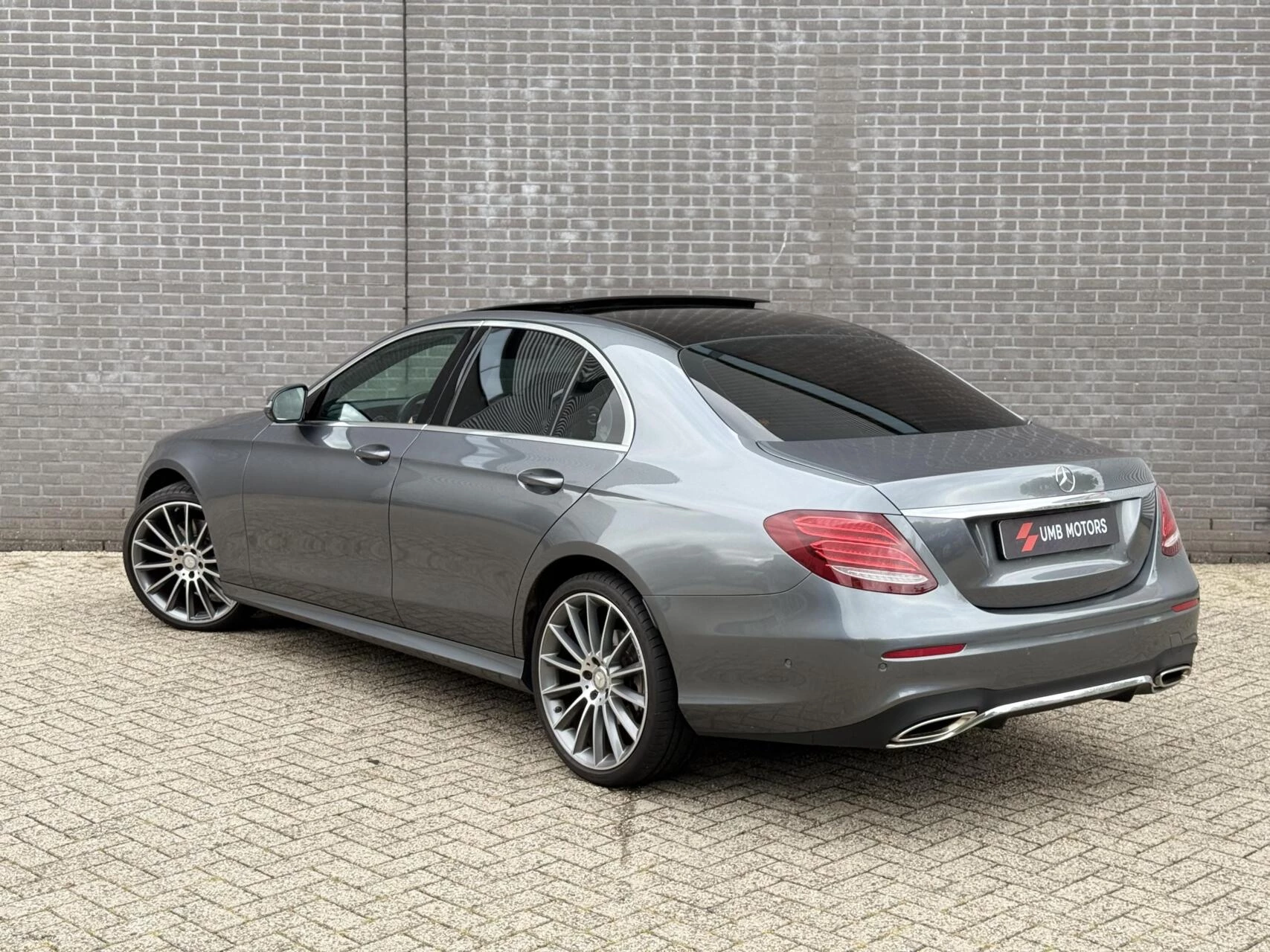 Hoofdafbeelding Mercedes-Benz E-Klasse