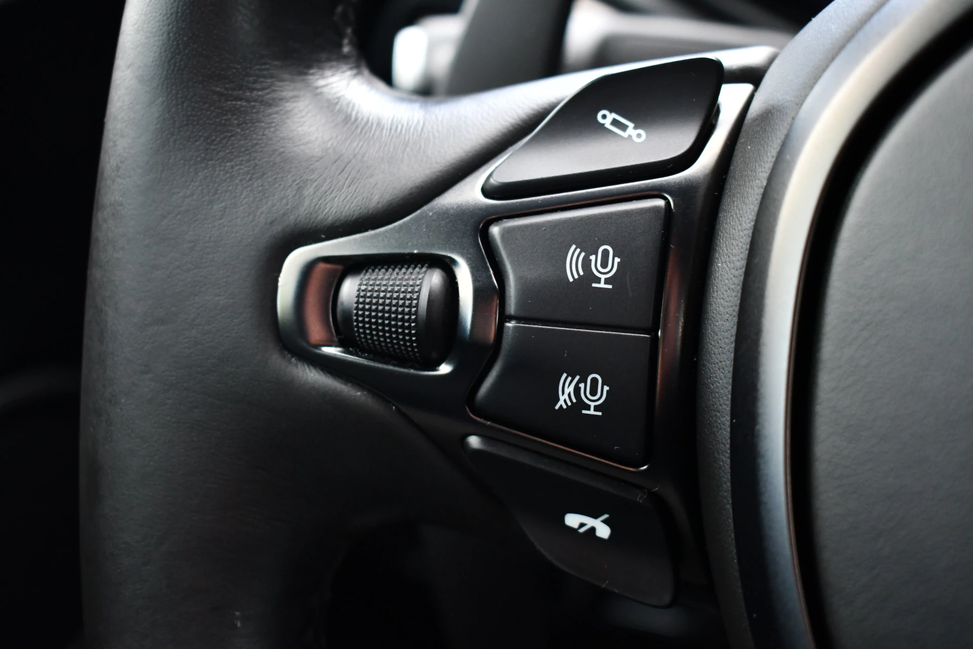 Hoofdafbeelding Aston Martin V8 Vantage