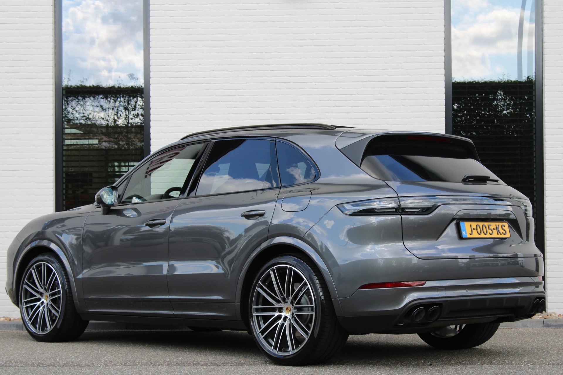 Hoofdafbeelding Porsche Cayenne