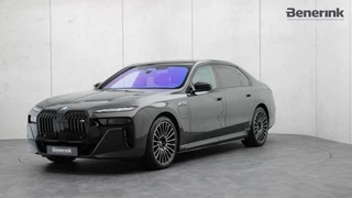 BMW 7 Serie M760e xDrive | Exclusive Lounge | B&W | Sky Lounge | Connoisseur Pack | Rear Seat Entertainment