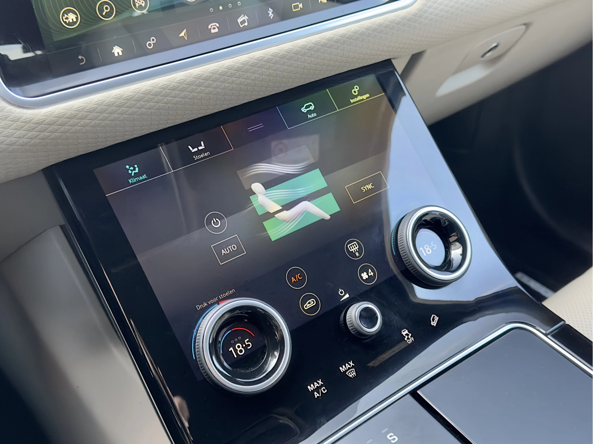 Hoofdafbeelding Land Rover Range Rover Velar