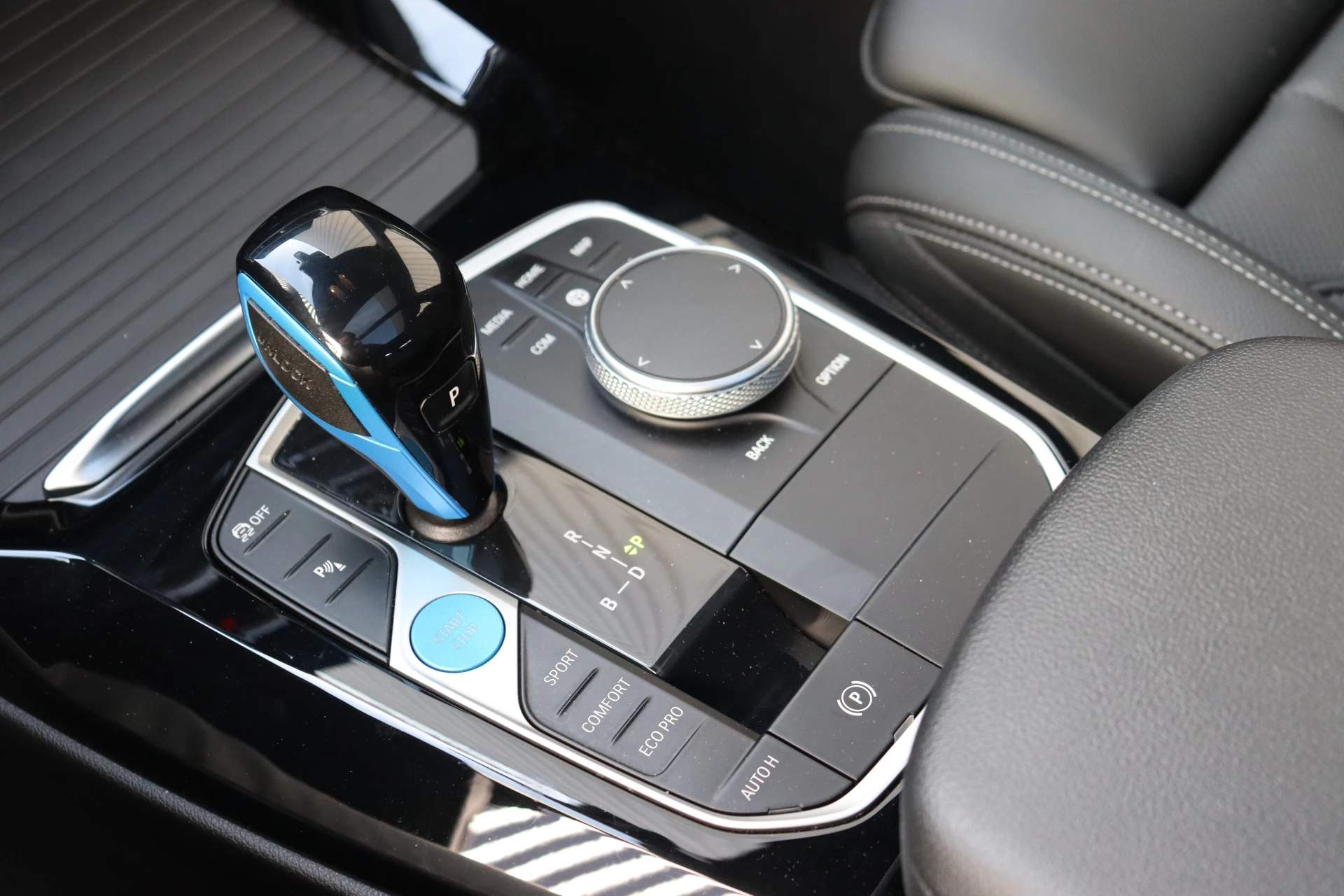 Hoofdafbeelding BMW iX3