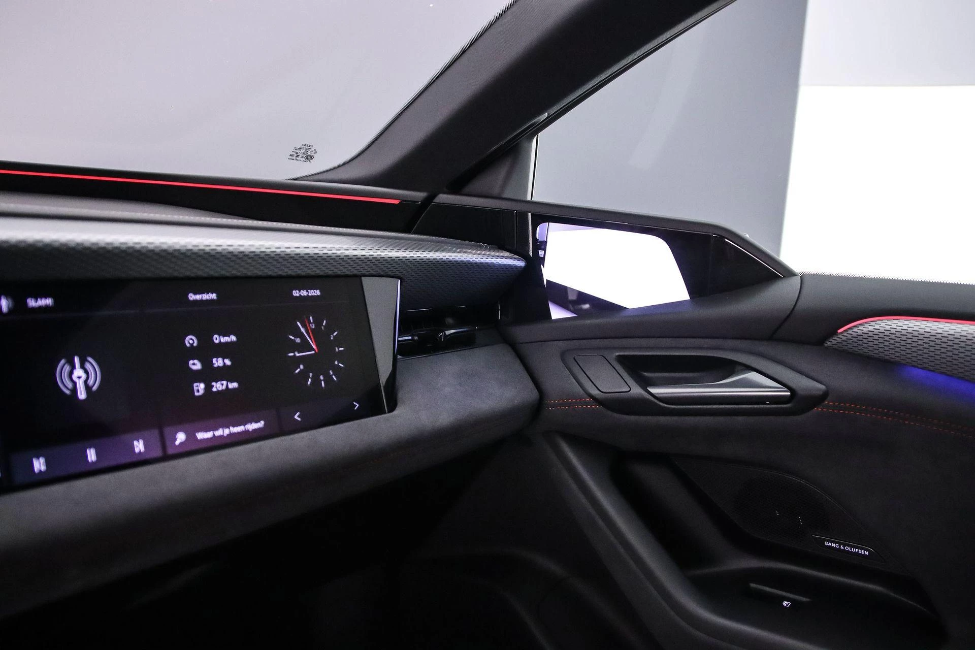 Hoofdafbeelding Audi A6 Avant e-tron