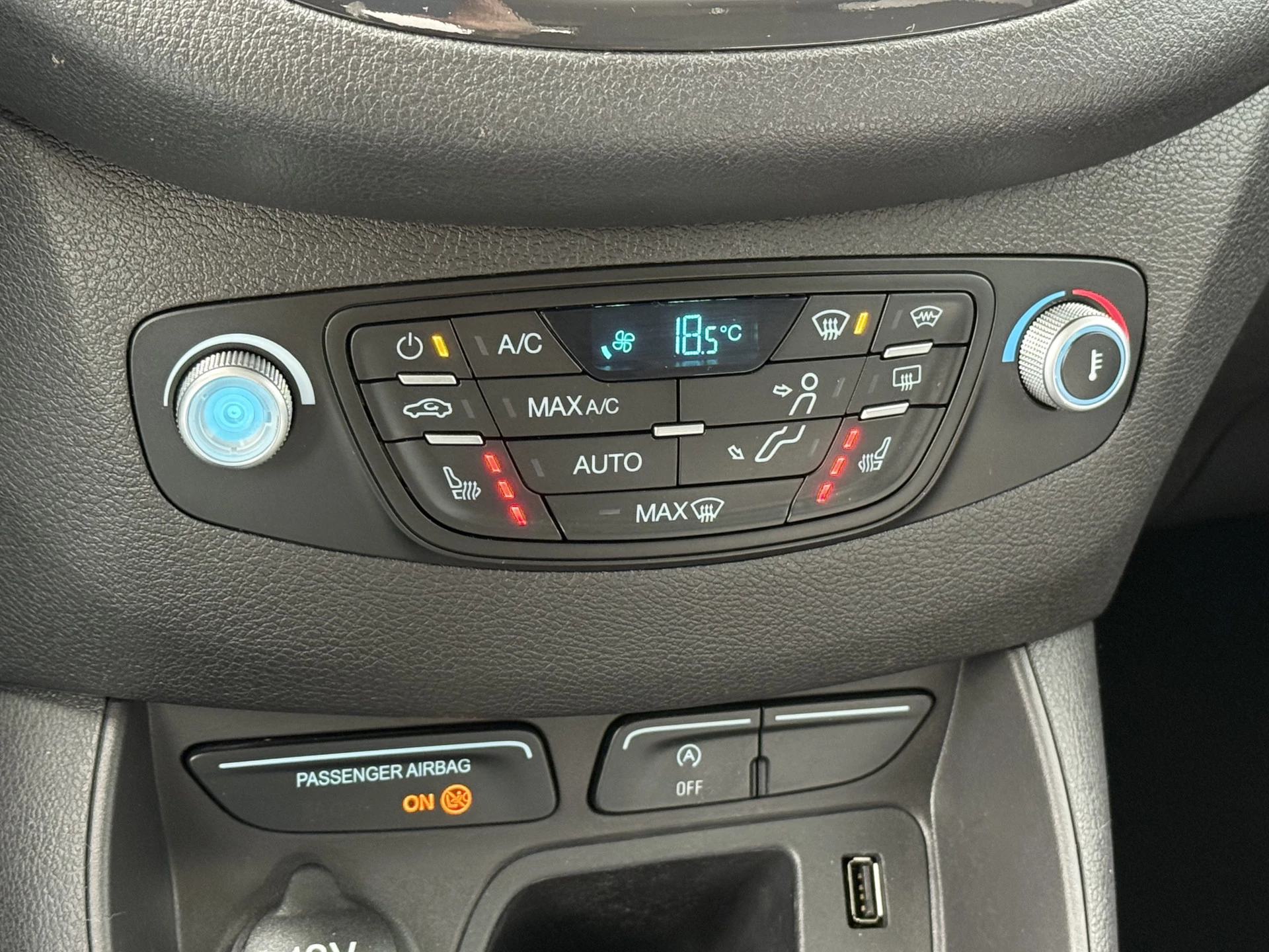 Hoofdafbeelding Ford Tourneo Courier