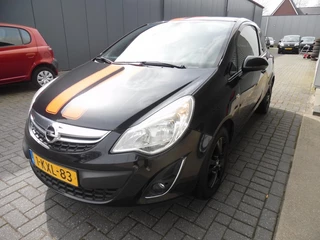 Hoofdafbeelding Opel Corsa Opel Corsa 1.2-16V DESIGN ED