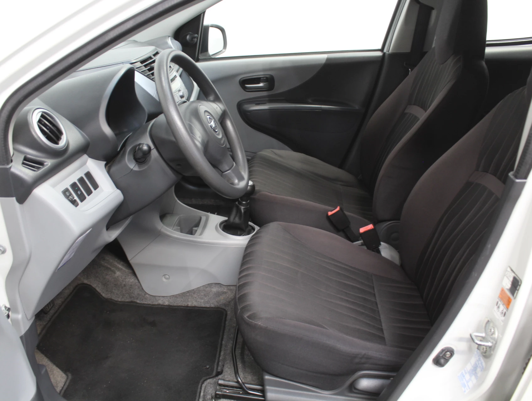 Hoofdafbeelding Nissan Pixo