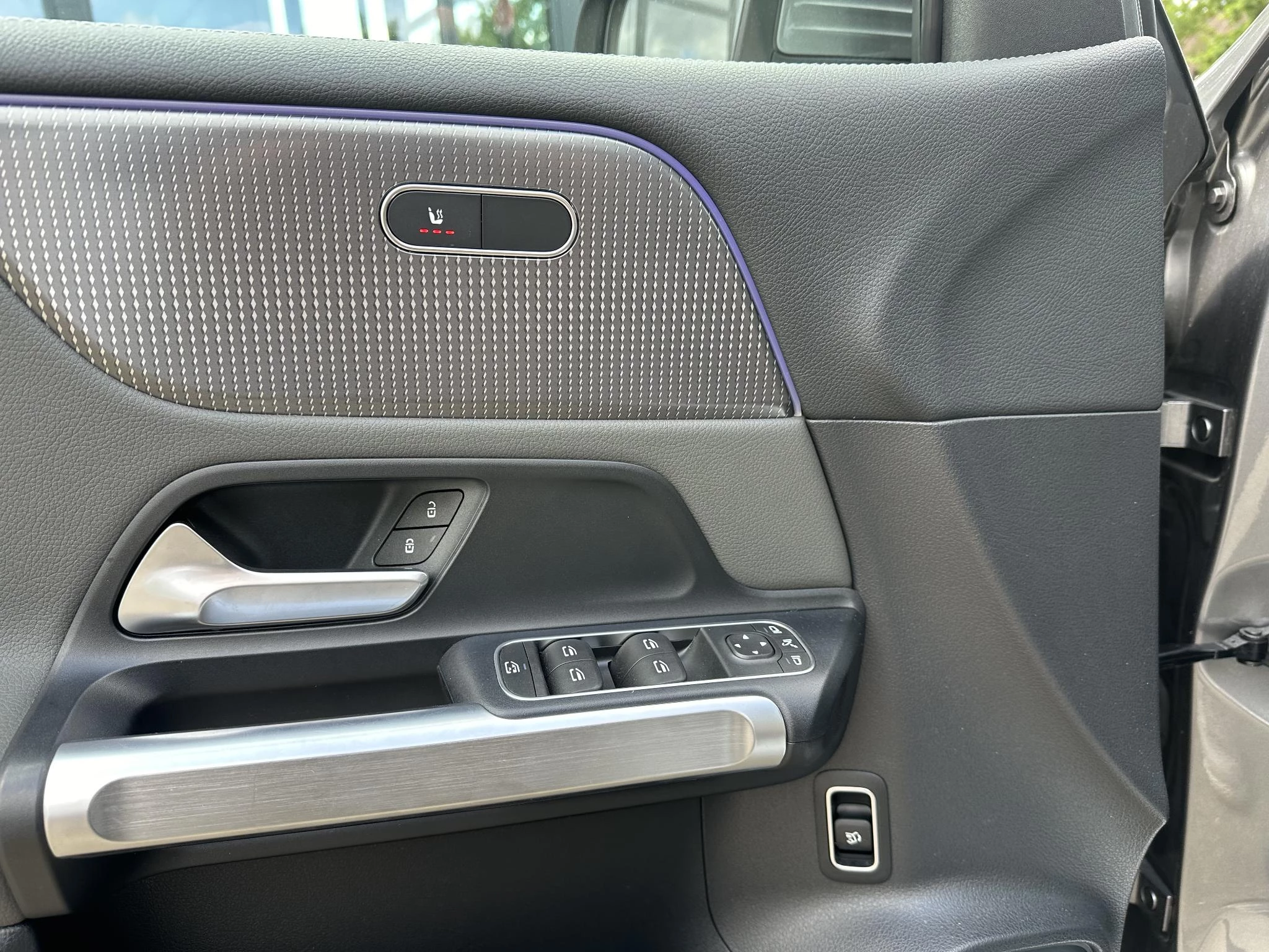 Hoofdafbeelding Mercedes-Benz EQB
