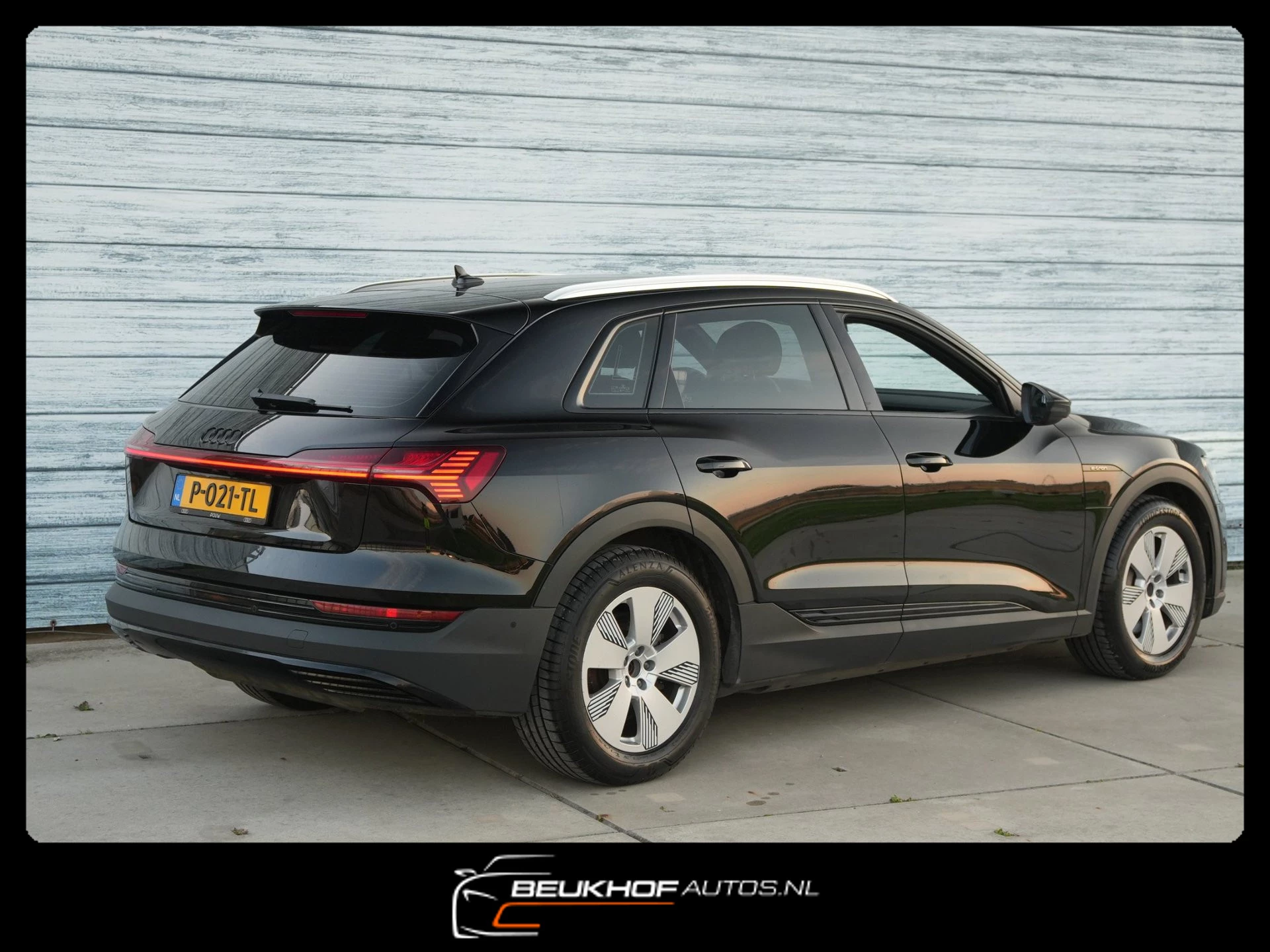 Hoofdafbeelding Audi e-tron