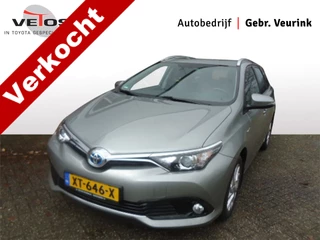 Toyota Auris Touring Sports 1.8 Hybrid Dynamic Navi Leder