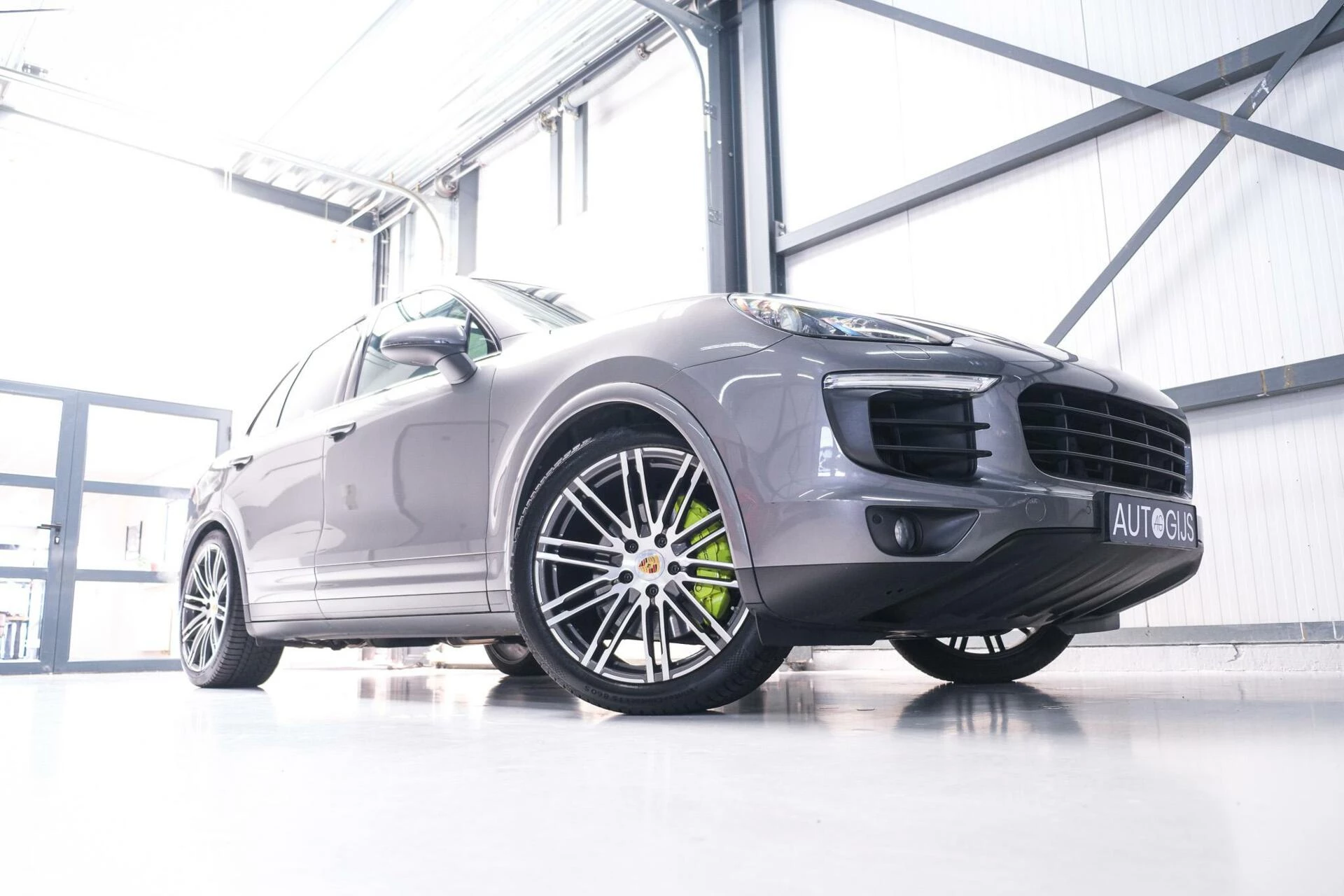 Hoofdafbeelding Porsche Cayenne