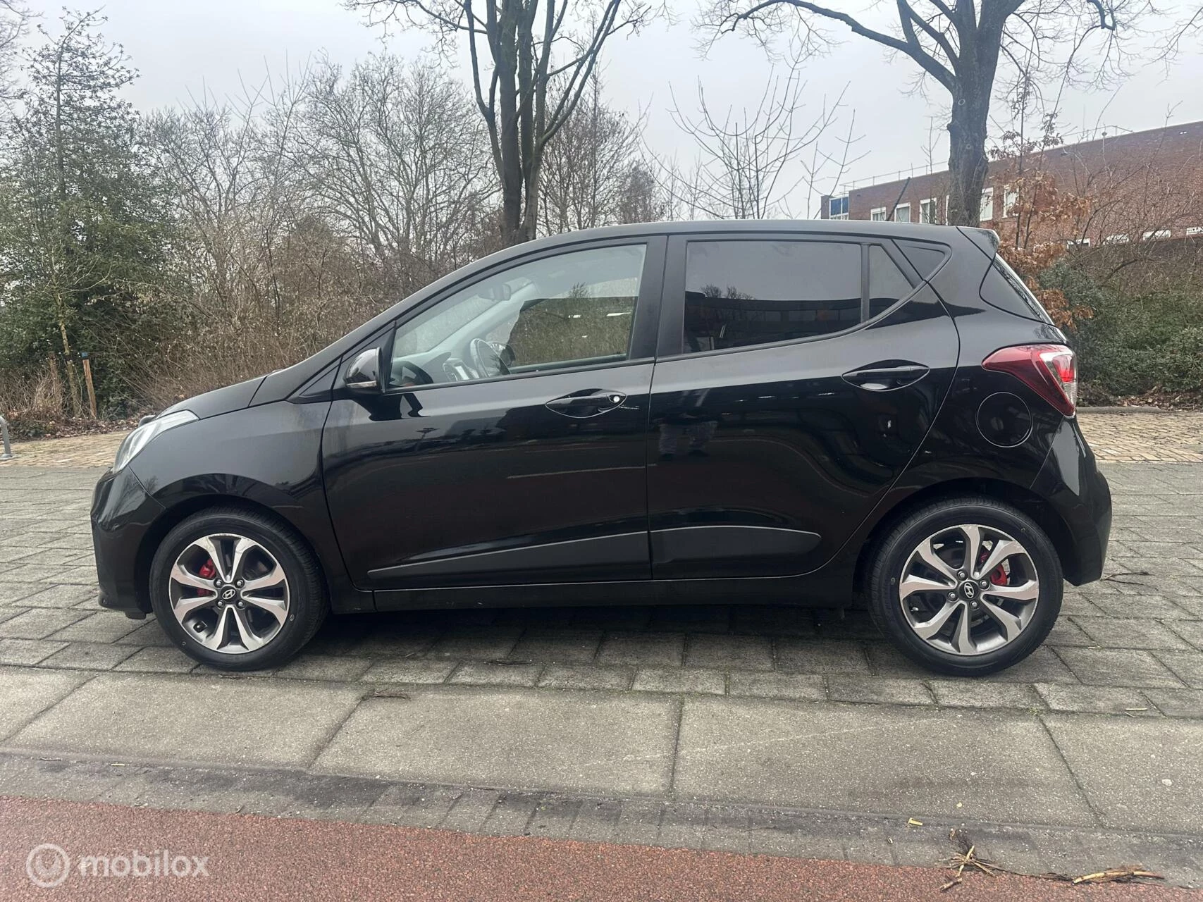 Hoofdafbeelding Hyundai i10