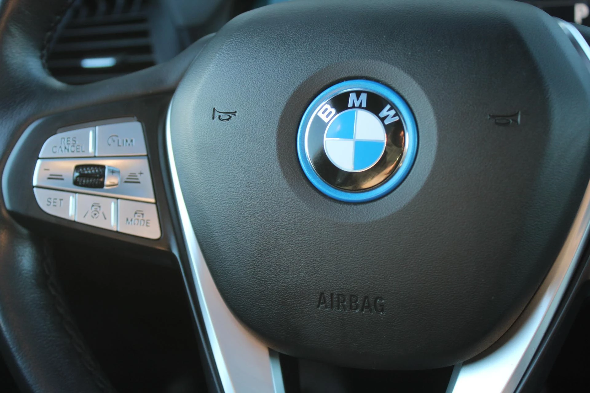 Hoofdafbeelding BMW iX3